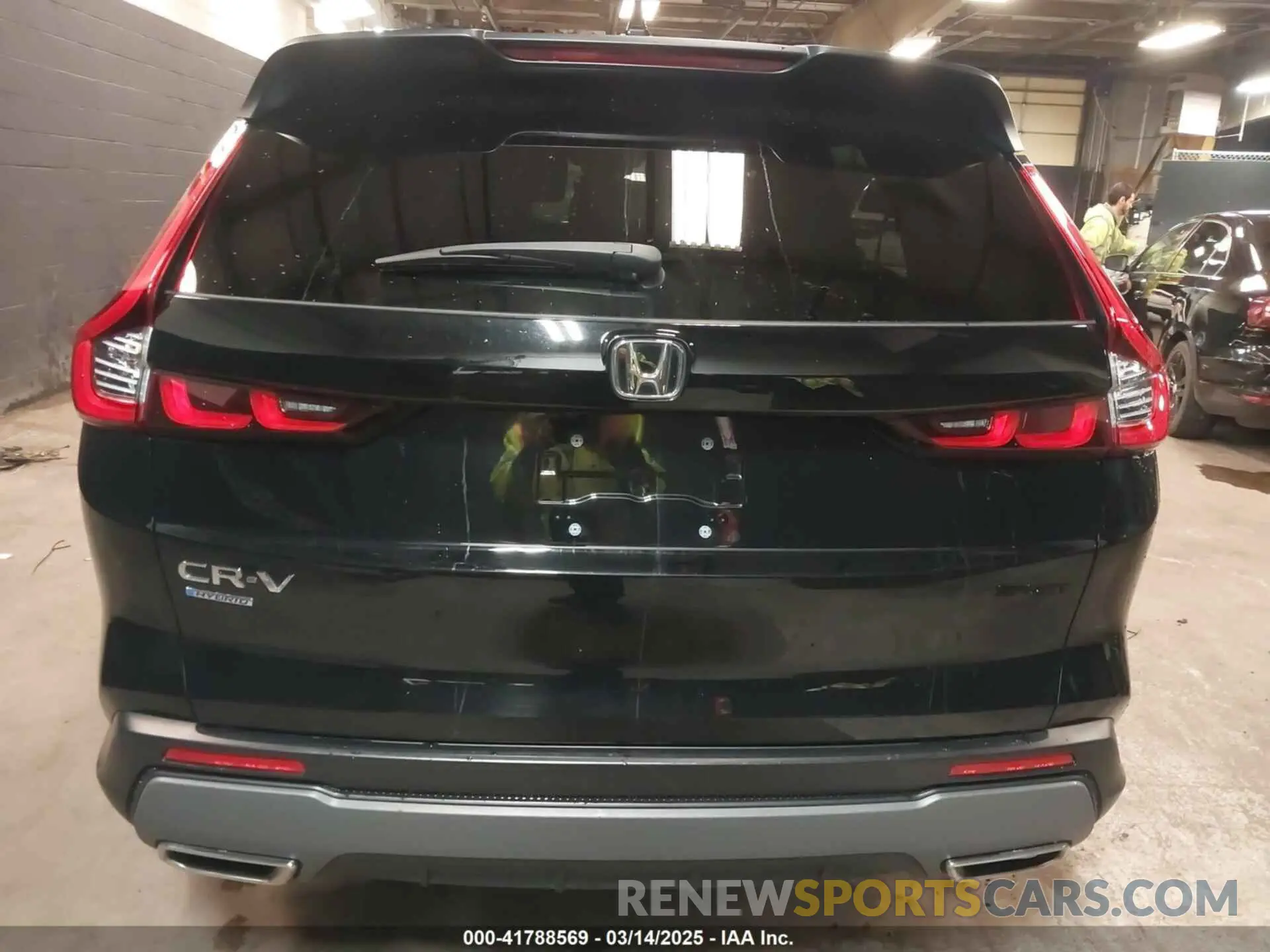 16 fotografías del automóvil dañado 7FARS5H50RE016538 HONDA CR-V 2024