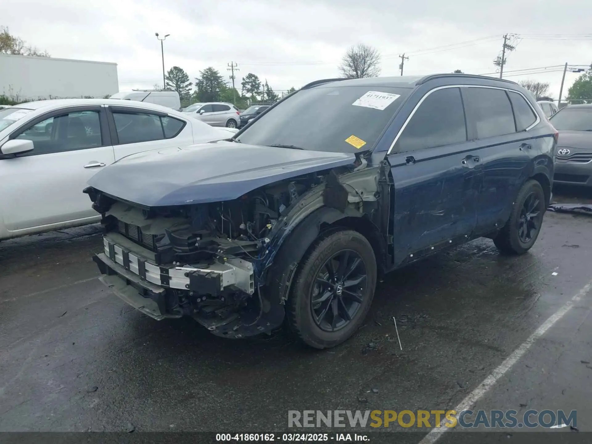 2 fotografías del automóvil dañado 7FARS5H57RE005407 HONDA CR-V 2024