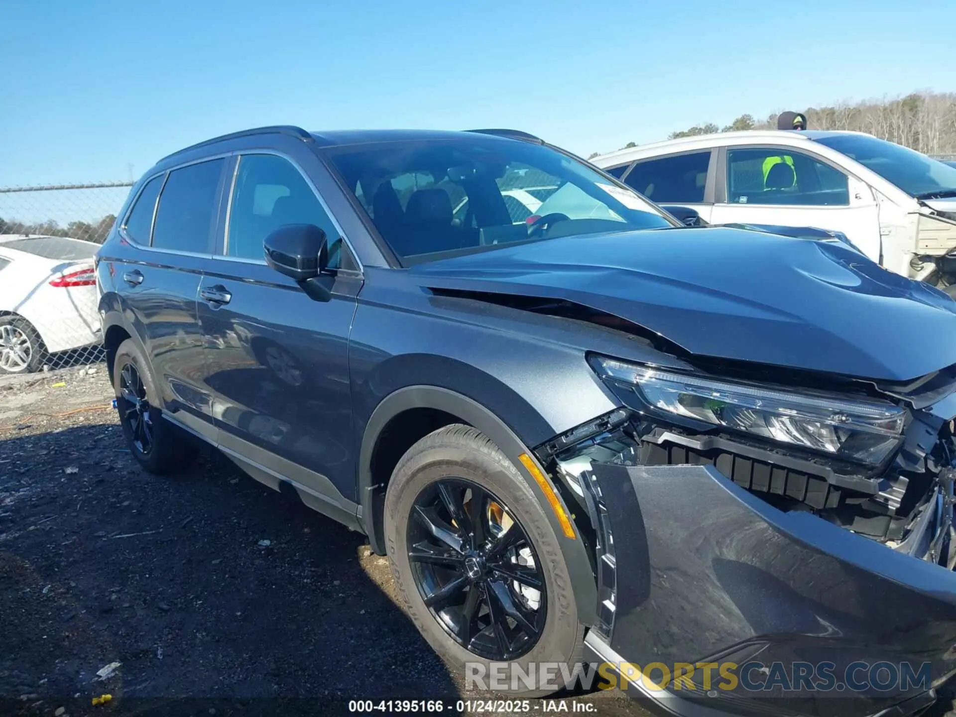 13 fotografías del automóvil dañado 7FARS5H81RE029518 HONDA CR-V 2024