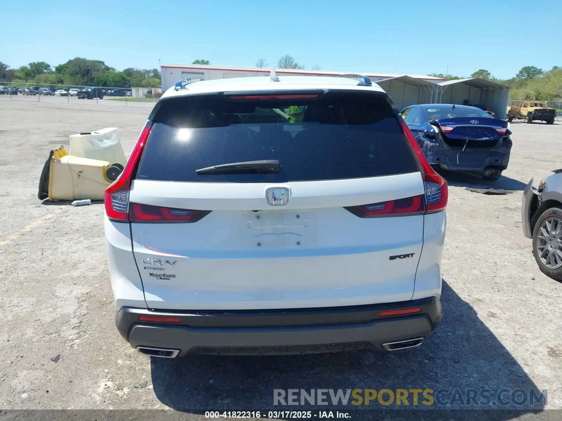 16 fotografías del automóvil dañado 7FARS5H84RE025690 HONDA CR-V 2024
