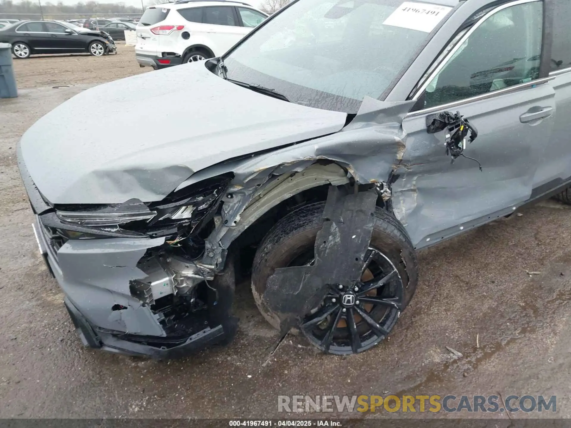 6 fotografías del automóvil dañado 7FARS6H56RE028070 HONDA CR-V 2024