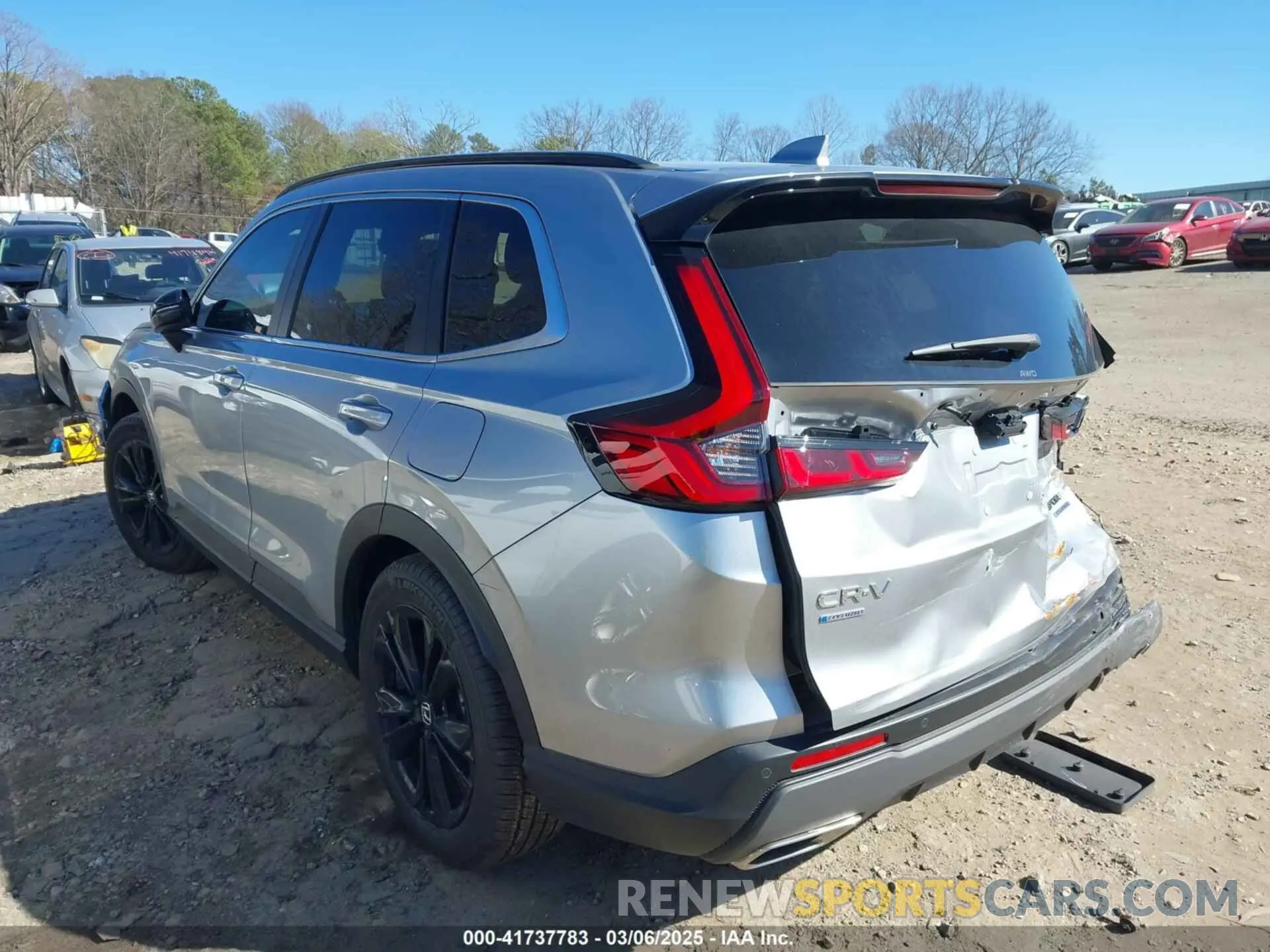 3 fotografías del automóvil dañado 7FARS6H90RE071287 HONDA CR-V 2024