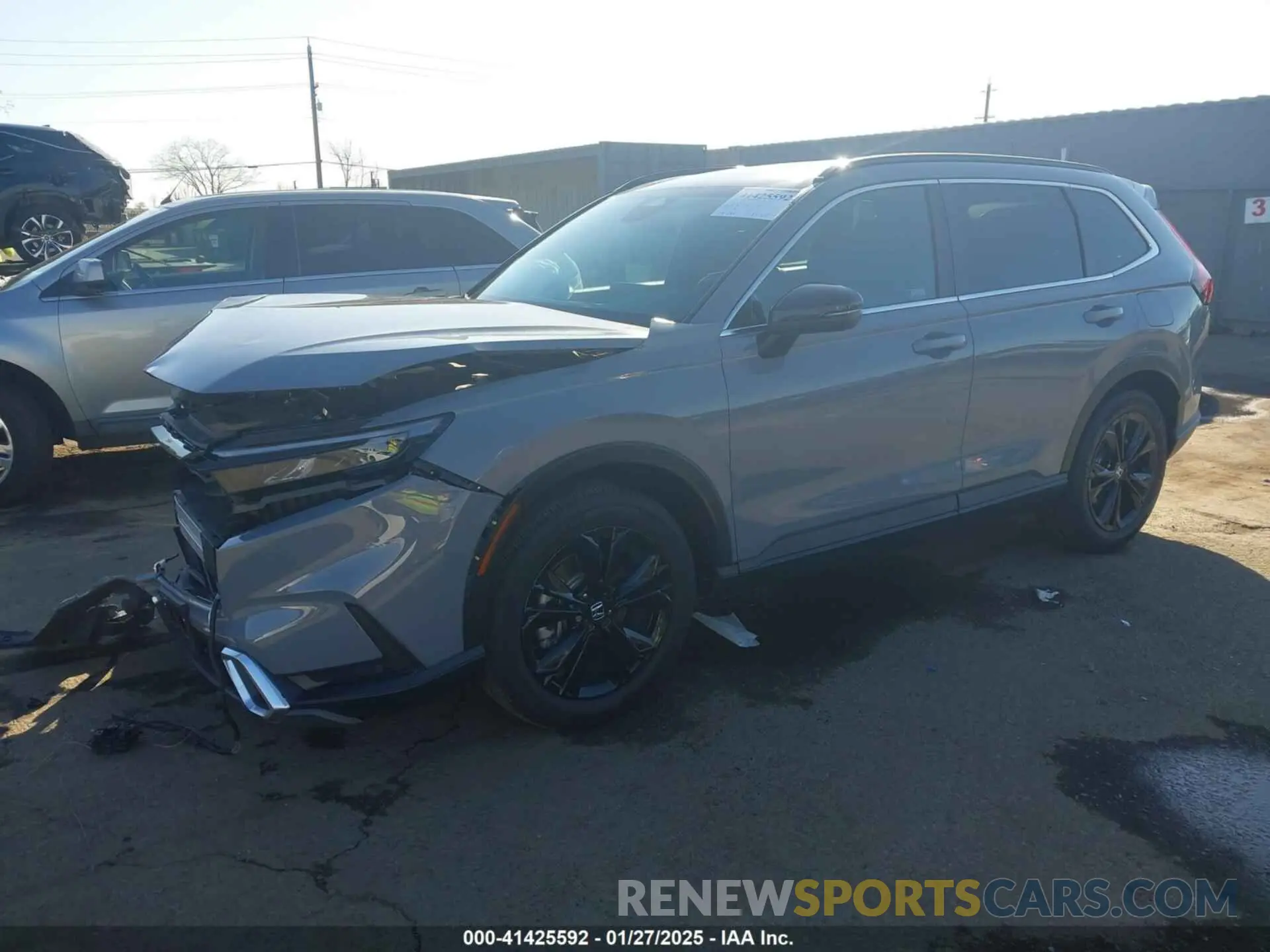 2 fotografías del automóvil dañado 7FARS6H91RE060735 HONDA CR-V 2024
