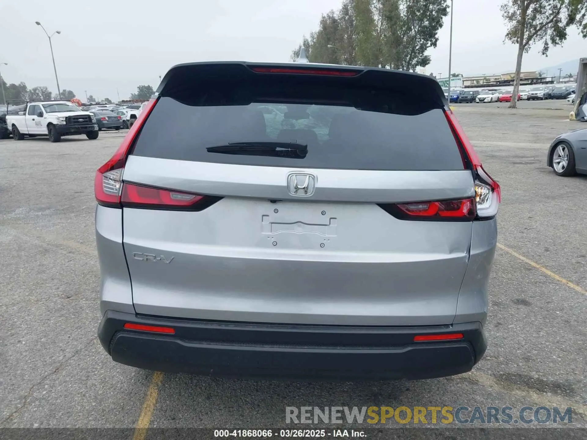 16 fotografías del automóvil dañado 2HKRS3H4XSH327294 HONDA CR-V 2025