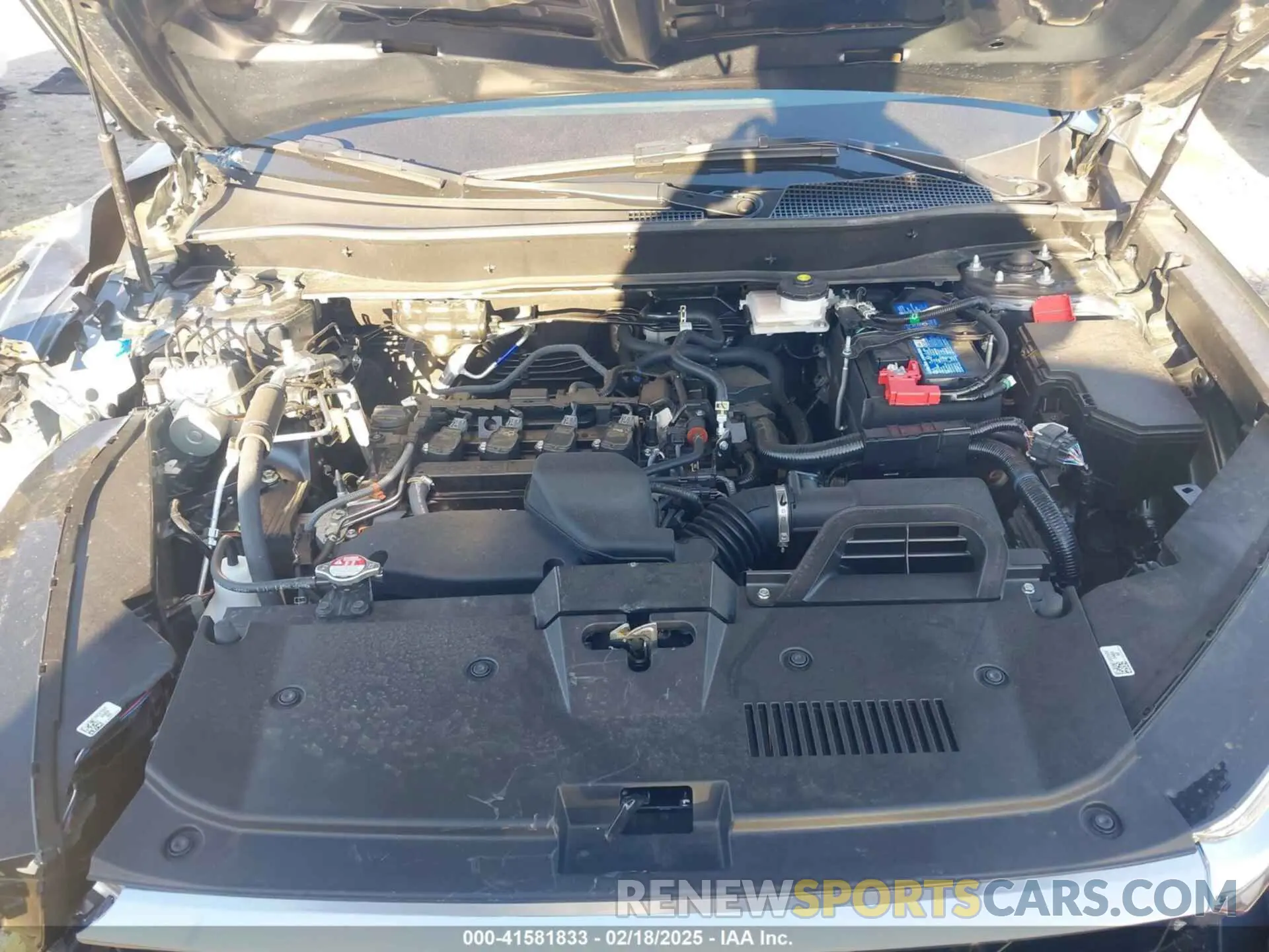 10 fotografías del automóvil dañado 2HKRS3H74SH302854 HONDA CR-V 2025