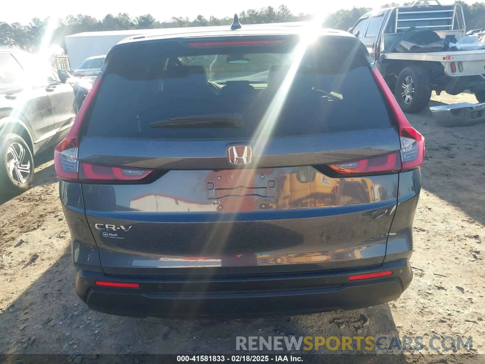 17 fotografías del automóvil dañado 2HKRS3H74SH302854 HONDA CR-V 2025