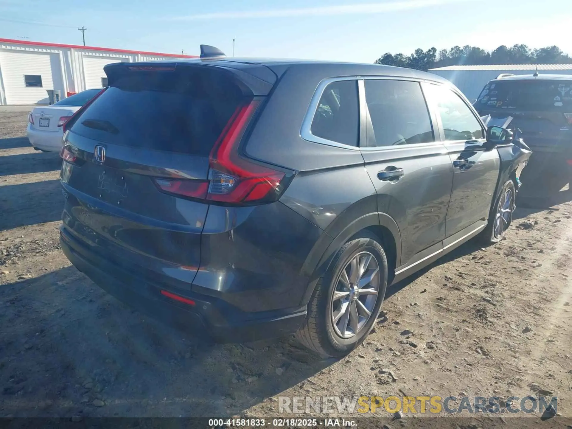 4 fotografías del automóvil dañado 2HKRS3H74SH302854 HONDA CR-V 2025