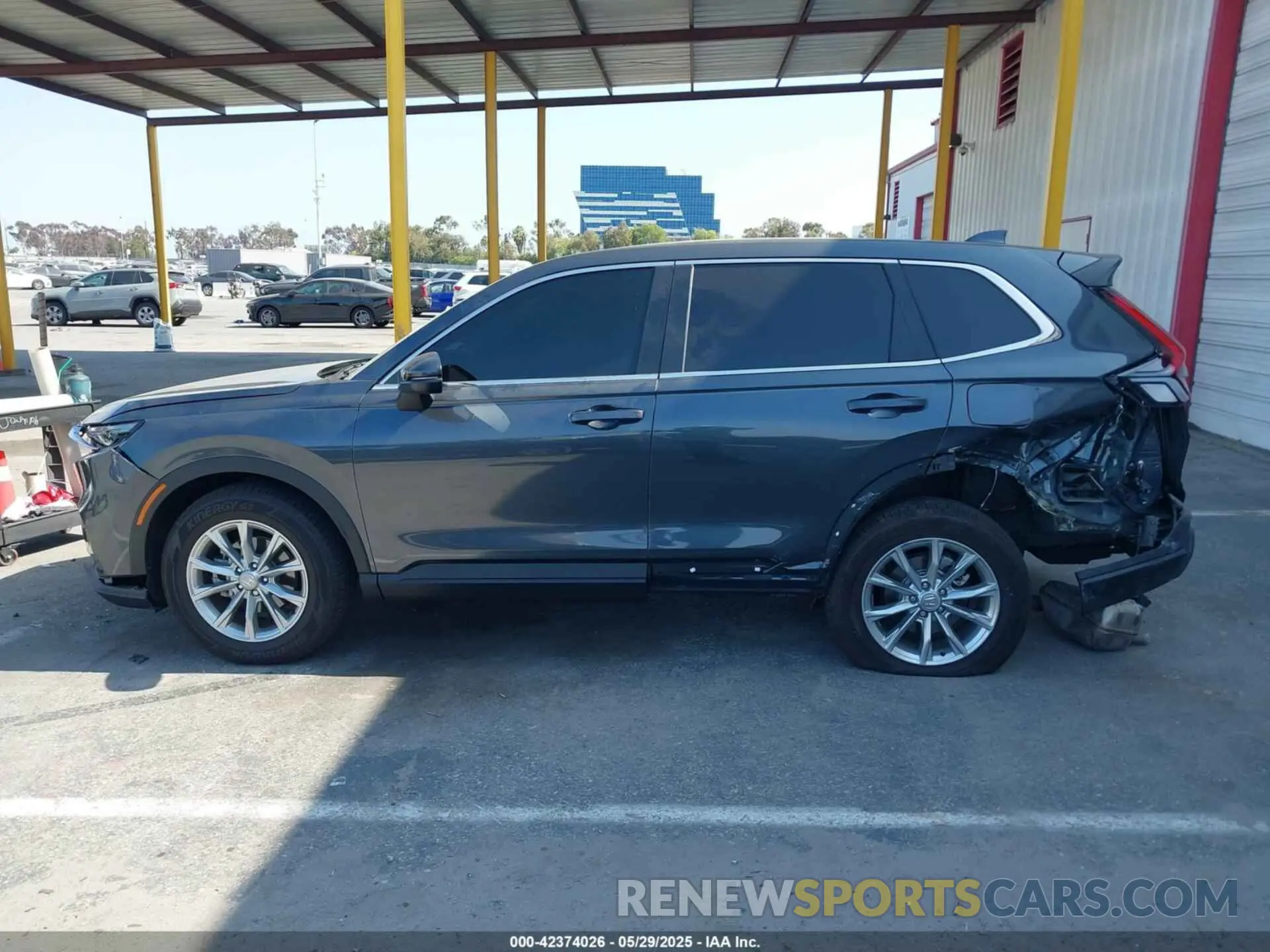 15 fotografías del automóvil dañado 2HKRS3H79SH315535 HONDA CR-V 2025