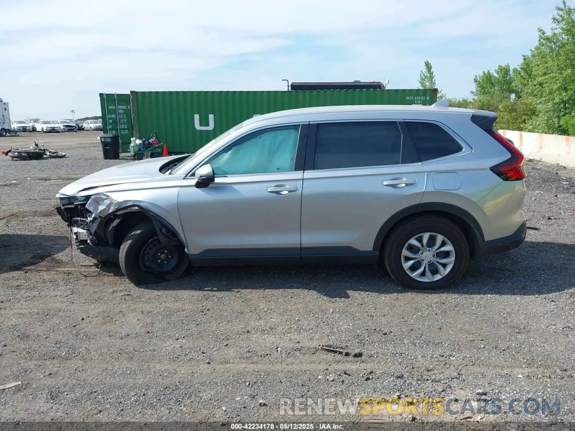 14 fotografías del automóvil dañado 2HKRS4H20SH457136 HONDA CR-V 2025