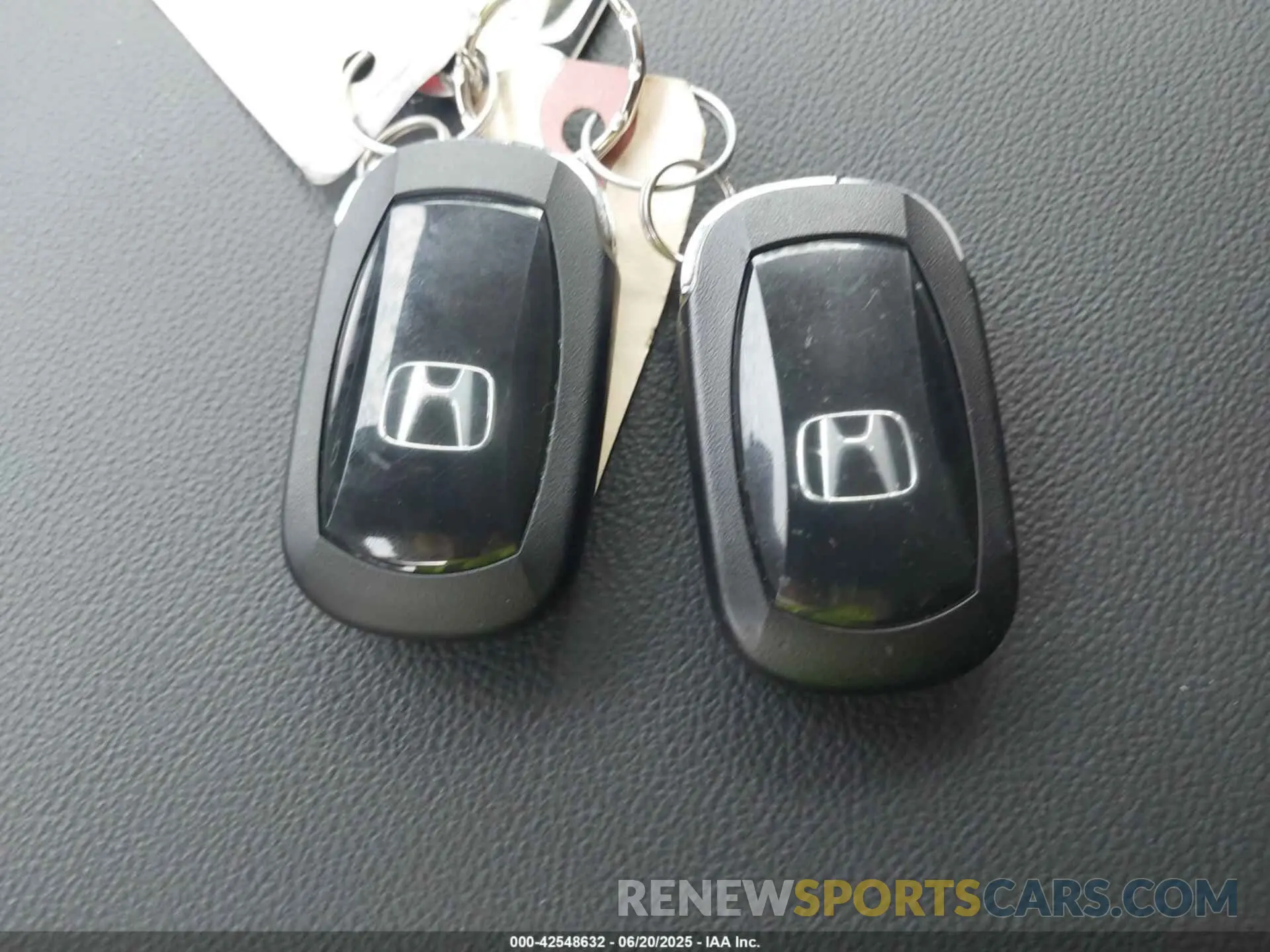 11 fotografías del automóvil dañado 2HKRS4H21SH434481 HONDA CR-V 2025
