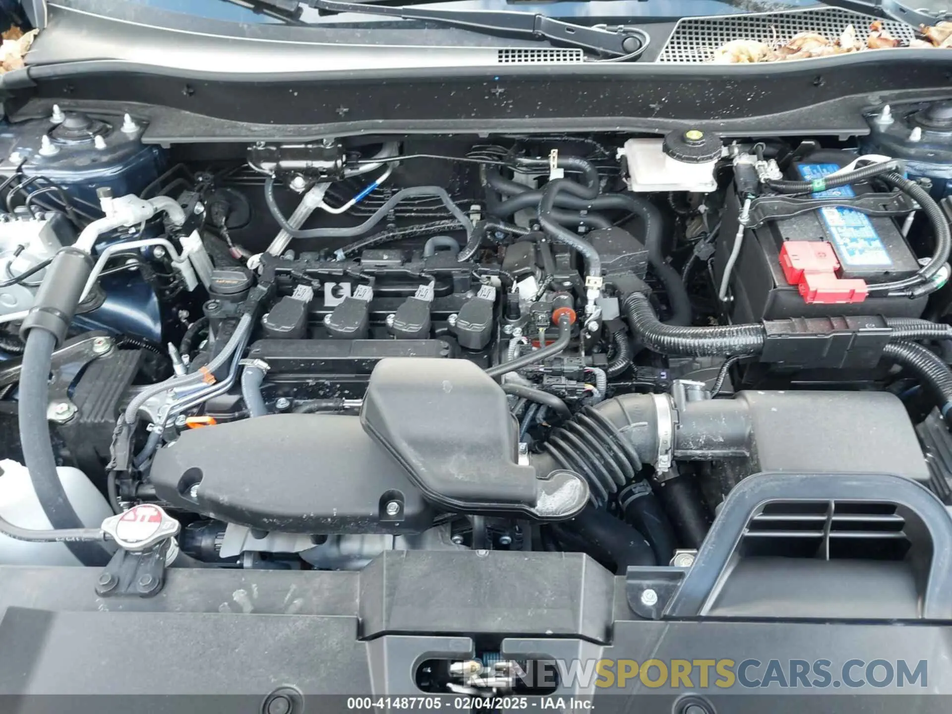 10 fotografías del automóvil dañado 2HKRS4H24SH410952 HONDA CR-V 2025