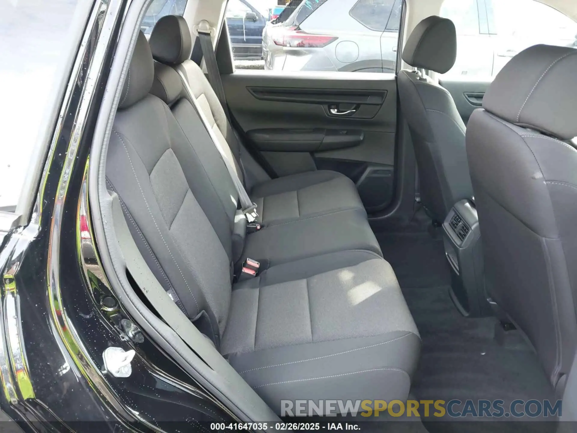 8 fotografías del automóvil dañado 2HKRS4H28SH416091 HONDA CR-V 2025