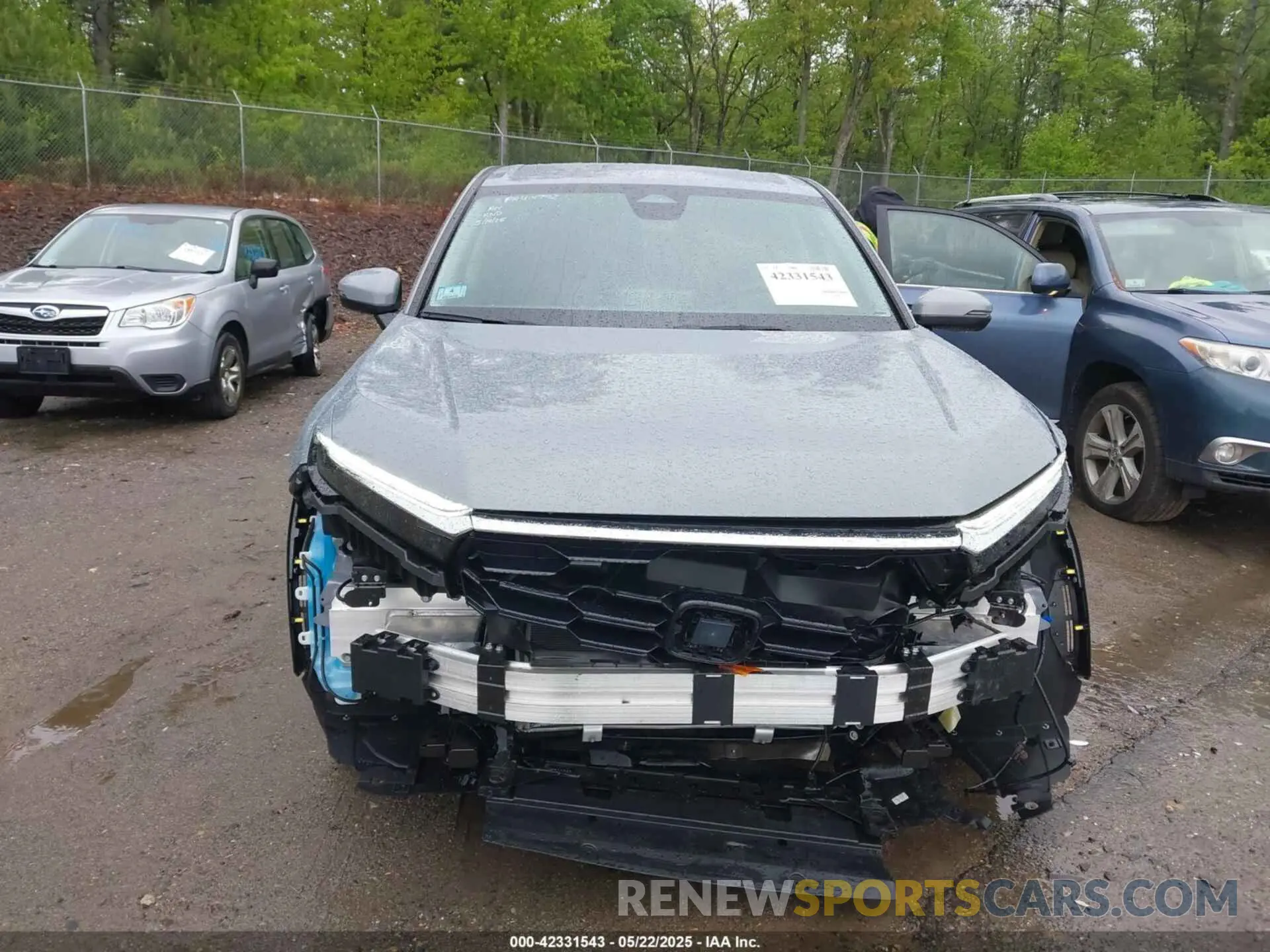 13 fotografías del automóvil dañado 2HKRS4H28SH470345 HONDA CR-V 2025