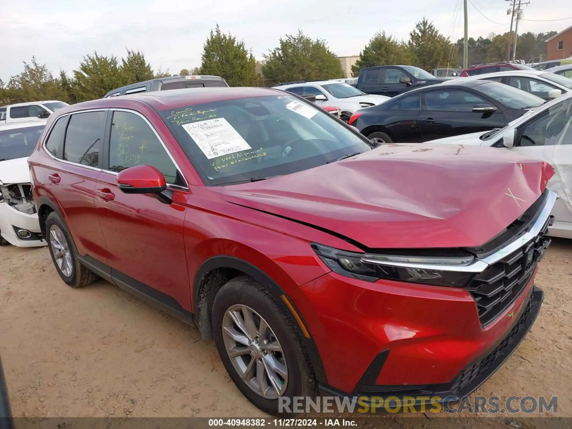 13 fotografías del automóvil dañado 2HKRS4H40SH404535 HONDA CR-V 2025