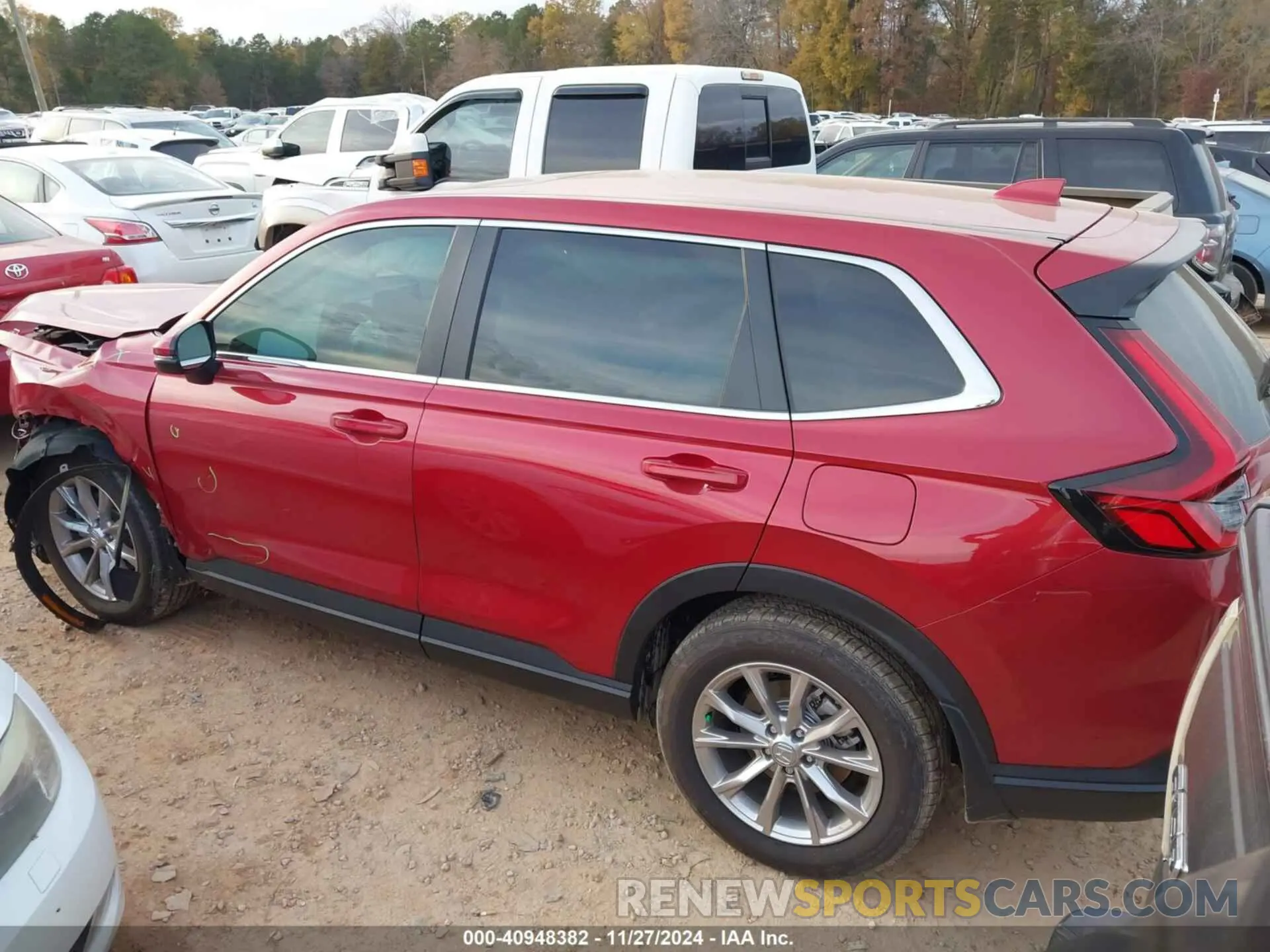 14 fotografías del automóvil dañado 2HKRS4H40SH404535 HONDA CR-V 2025