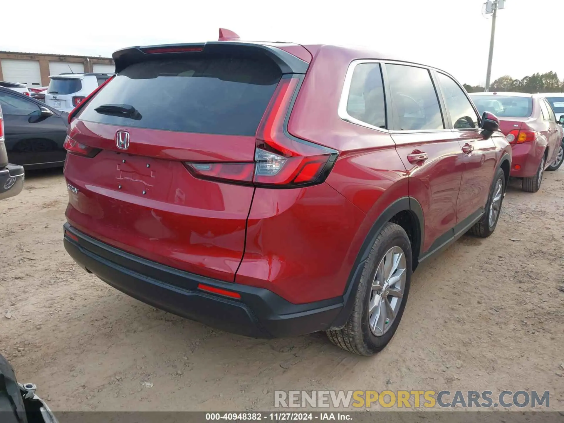 4 fotografías del automóvil dañado 2HKRS4H40SH404535 HONDA CR-V 2025