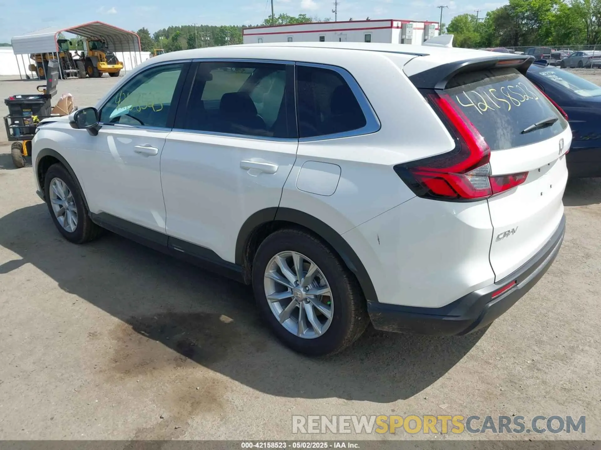 3 fotografías del automóvil dañado 2HKRS4H40SH468140 HONDA CR-V 2025