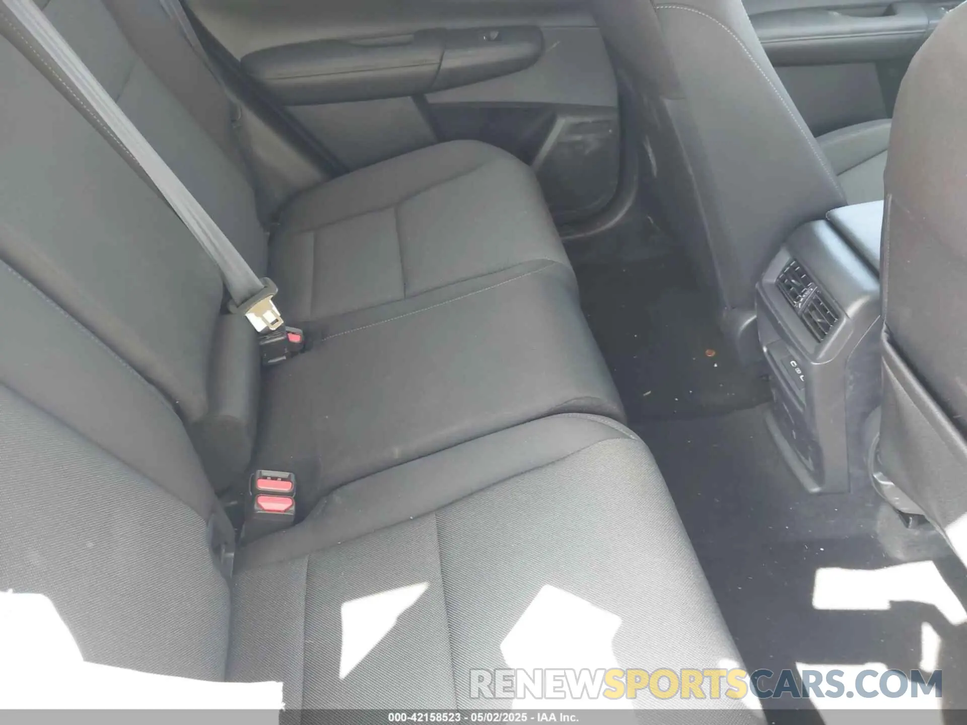 8 fotografías del automóvil dañado 2HKRS4H40SH468140 HONDA CR-V 2025