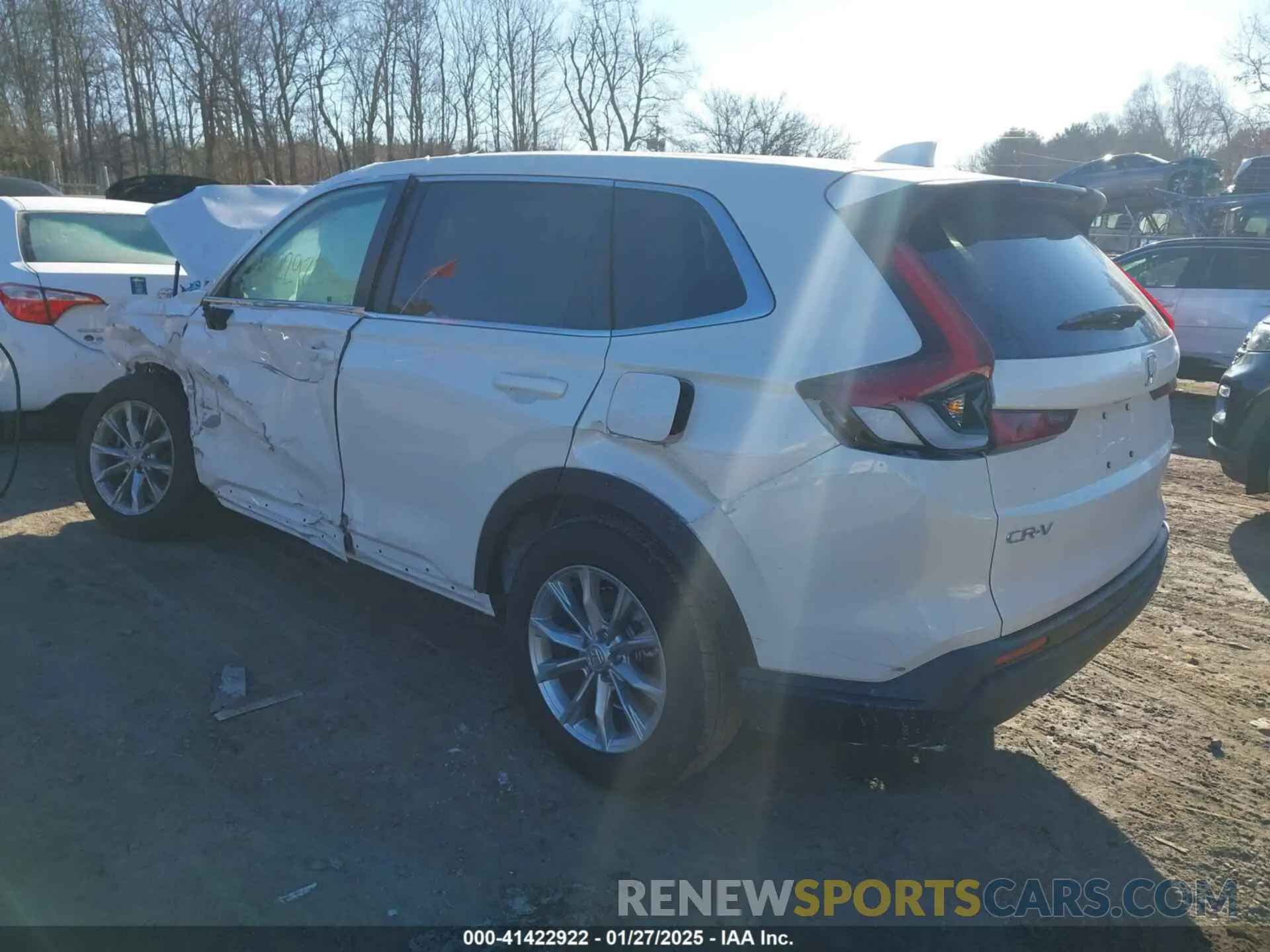 3 fotografías del automóvil dañado 2HKRS4H47SH433465 HONDA CR-V 2025