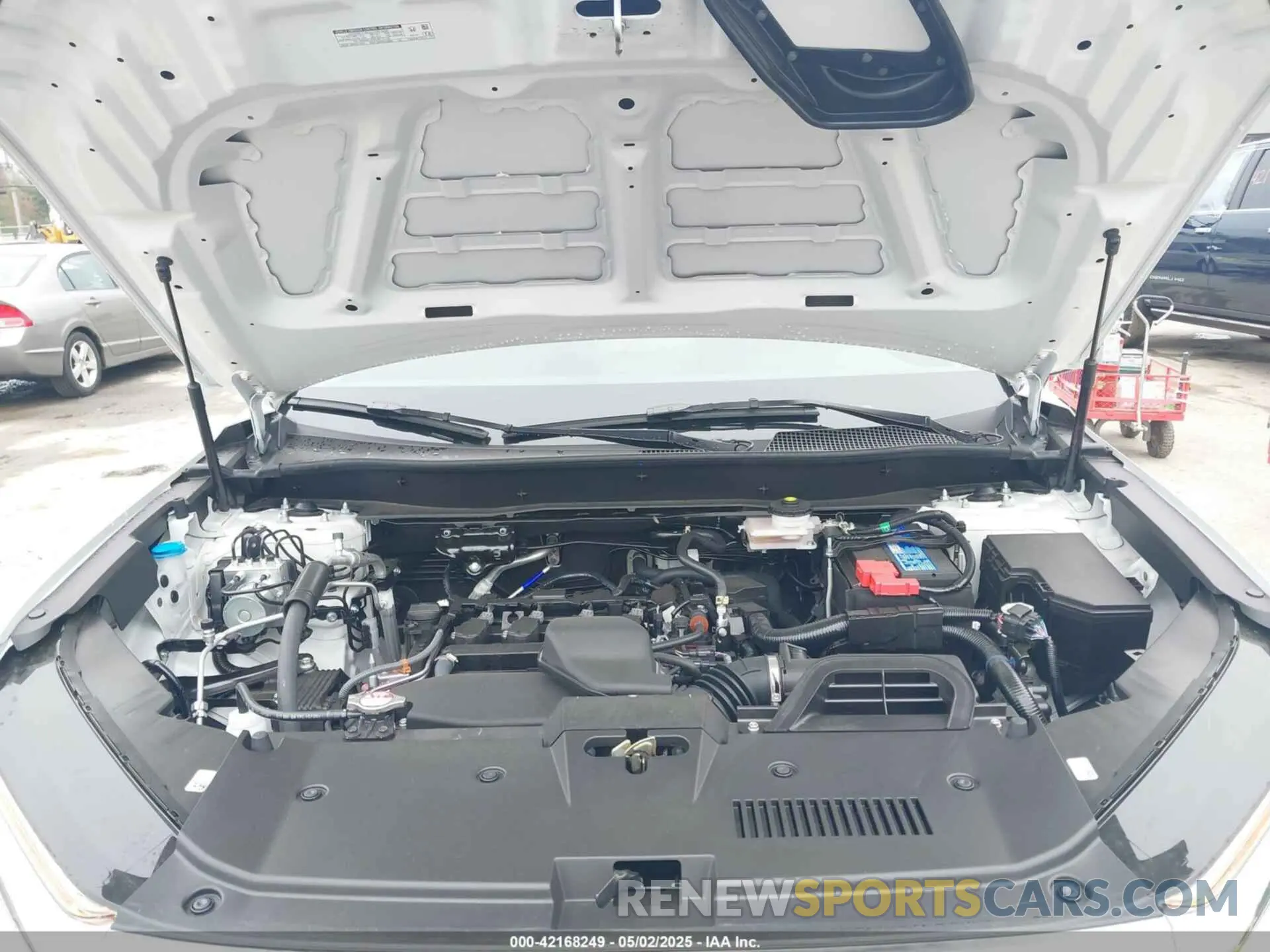 10 fotografías del automóvil dañado 2HKRS4H48SH461453 HONDA CR-V 2025