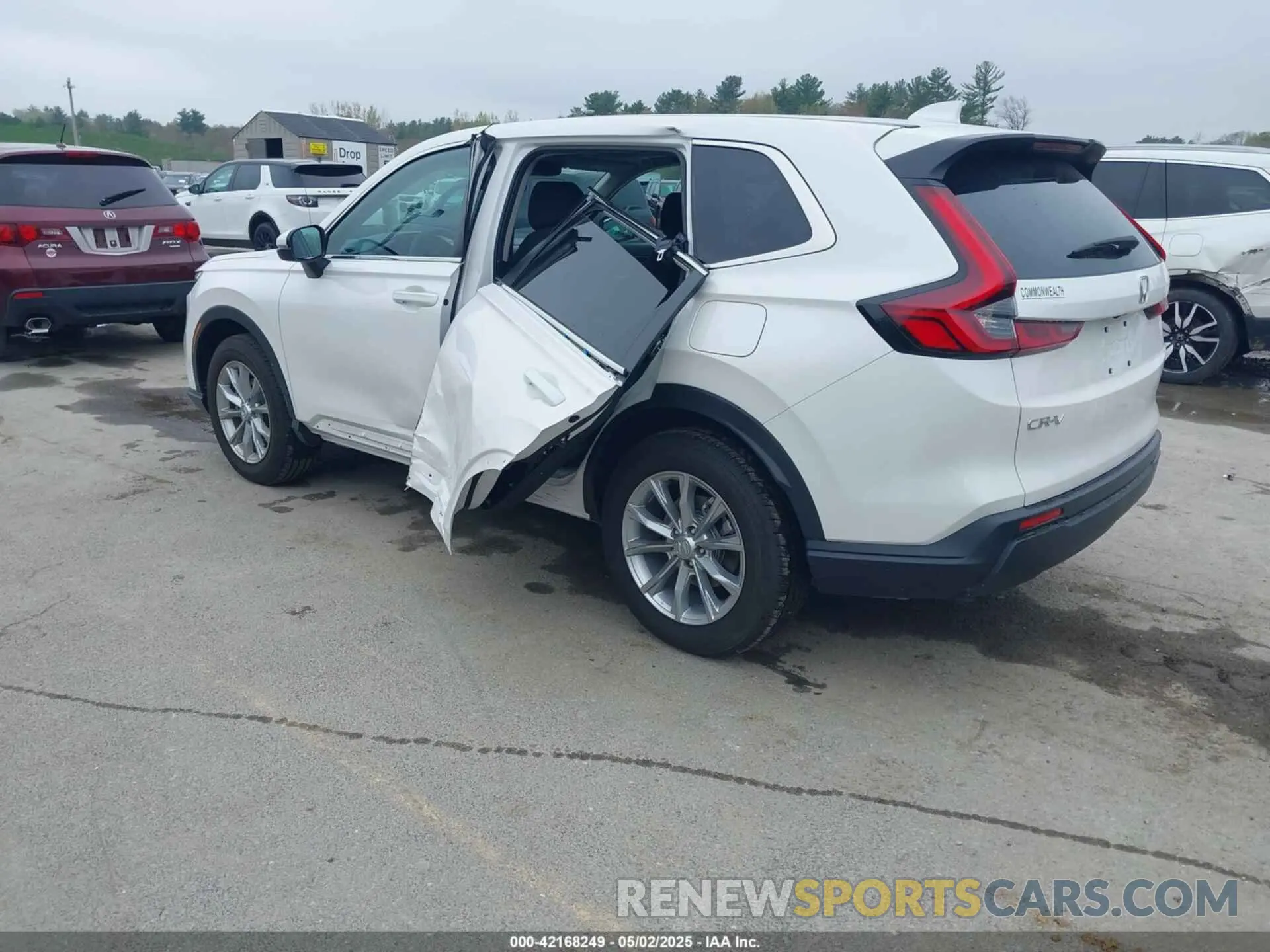 3 fotografías del automóvil dañado 2HKRS4H48SH461453 HONDA CR-V 2025