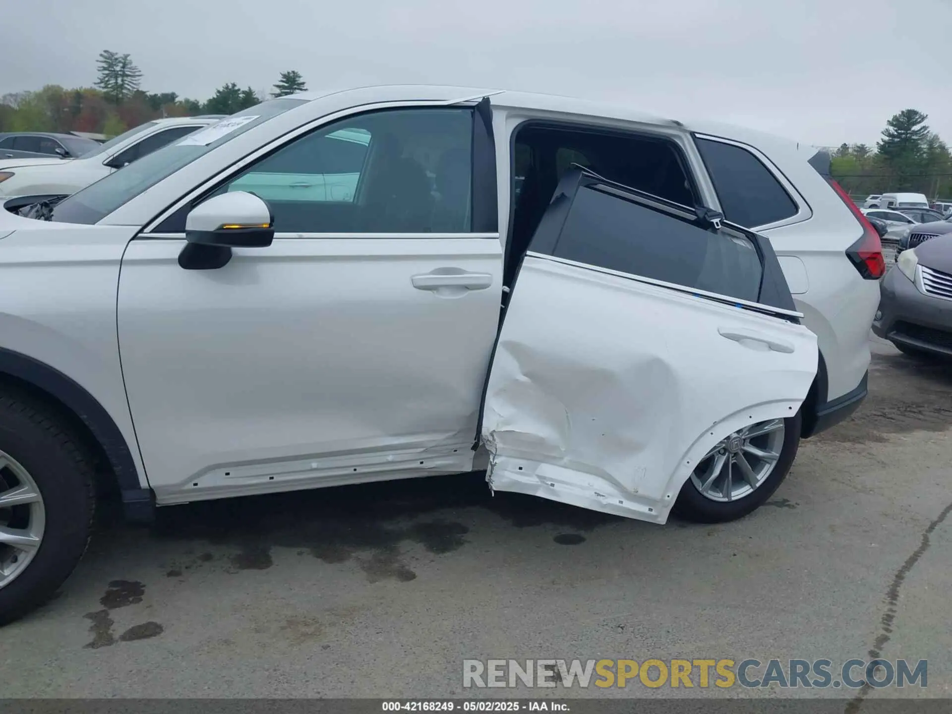 6 fotografías del automóvil dañado 2HKRS4H48SH461453 HONDA CR-V 2025