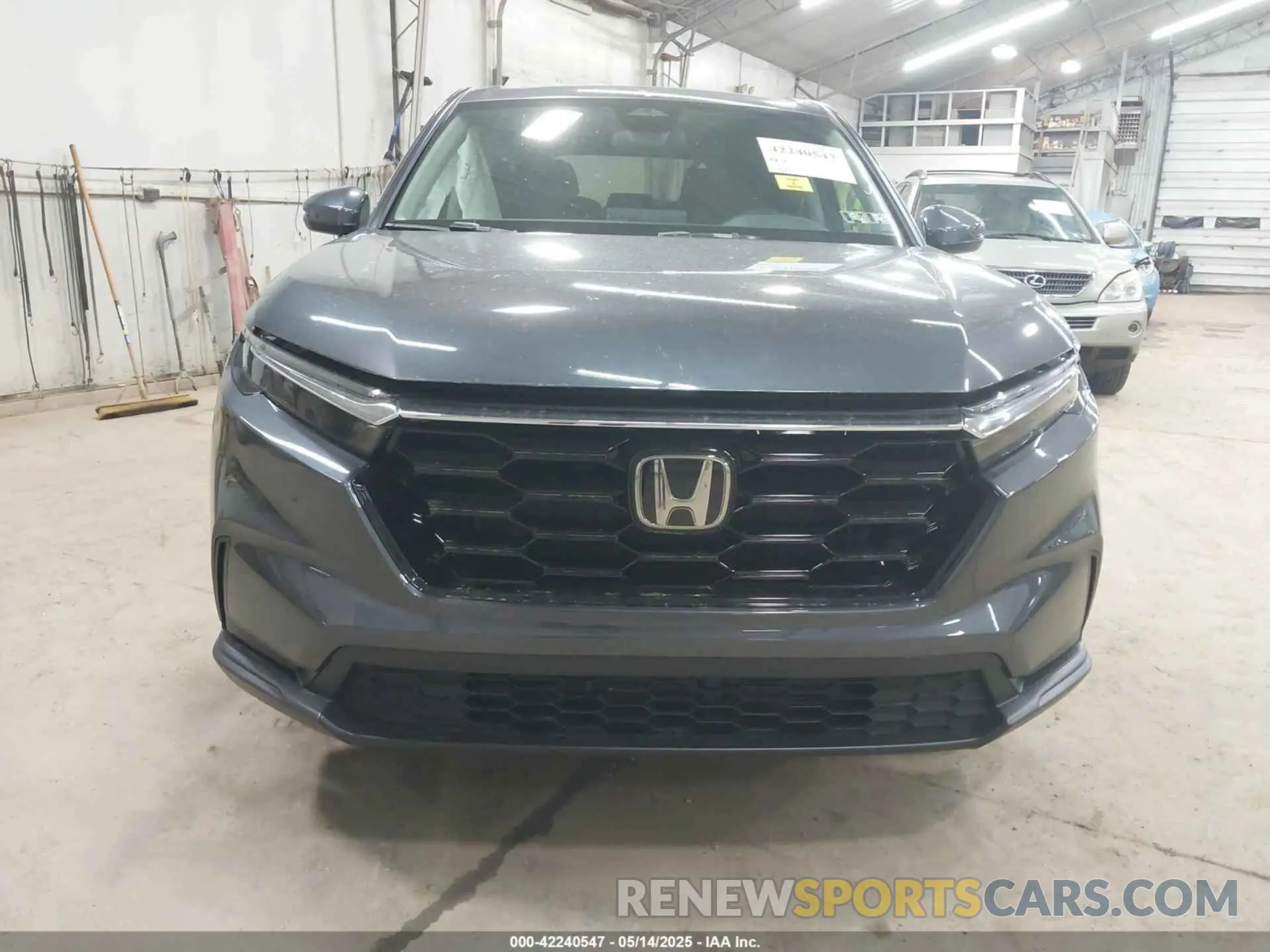 12 fotografías del automóvil dañado 2HKRS4H49SH477886 HONDA CR-V 2025