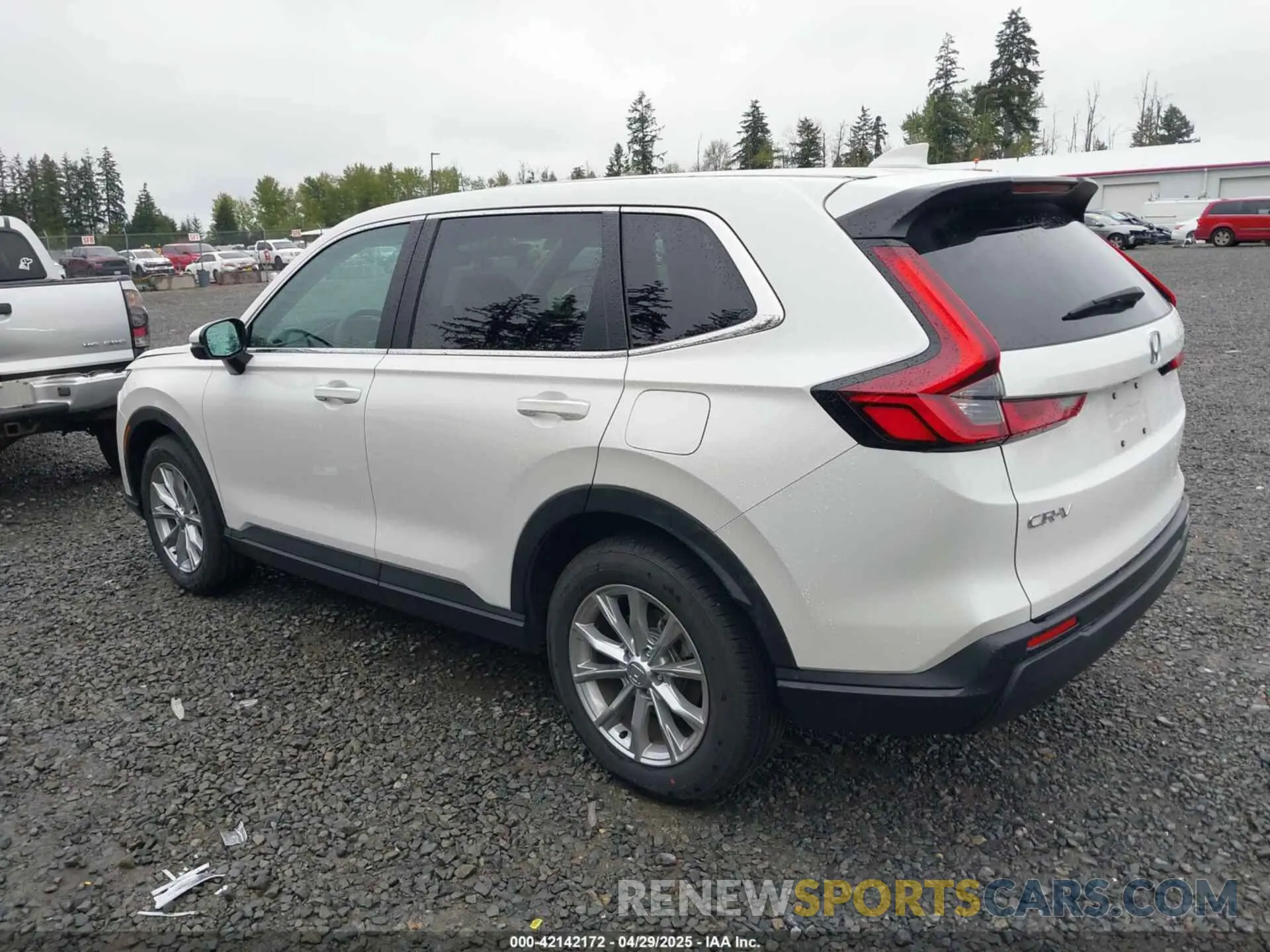 3 fotografías del automóvil dañado 2HKRS4H4XSH437266 HONDA CR-V 2025