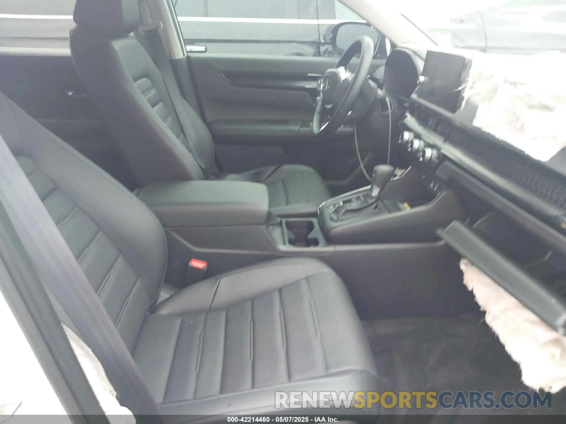 5 fotografías del automóvil dañado 2HKRS4H71SH430152 HONDA CR-V 2025