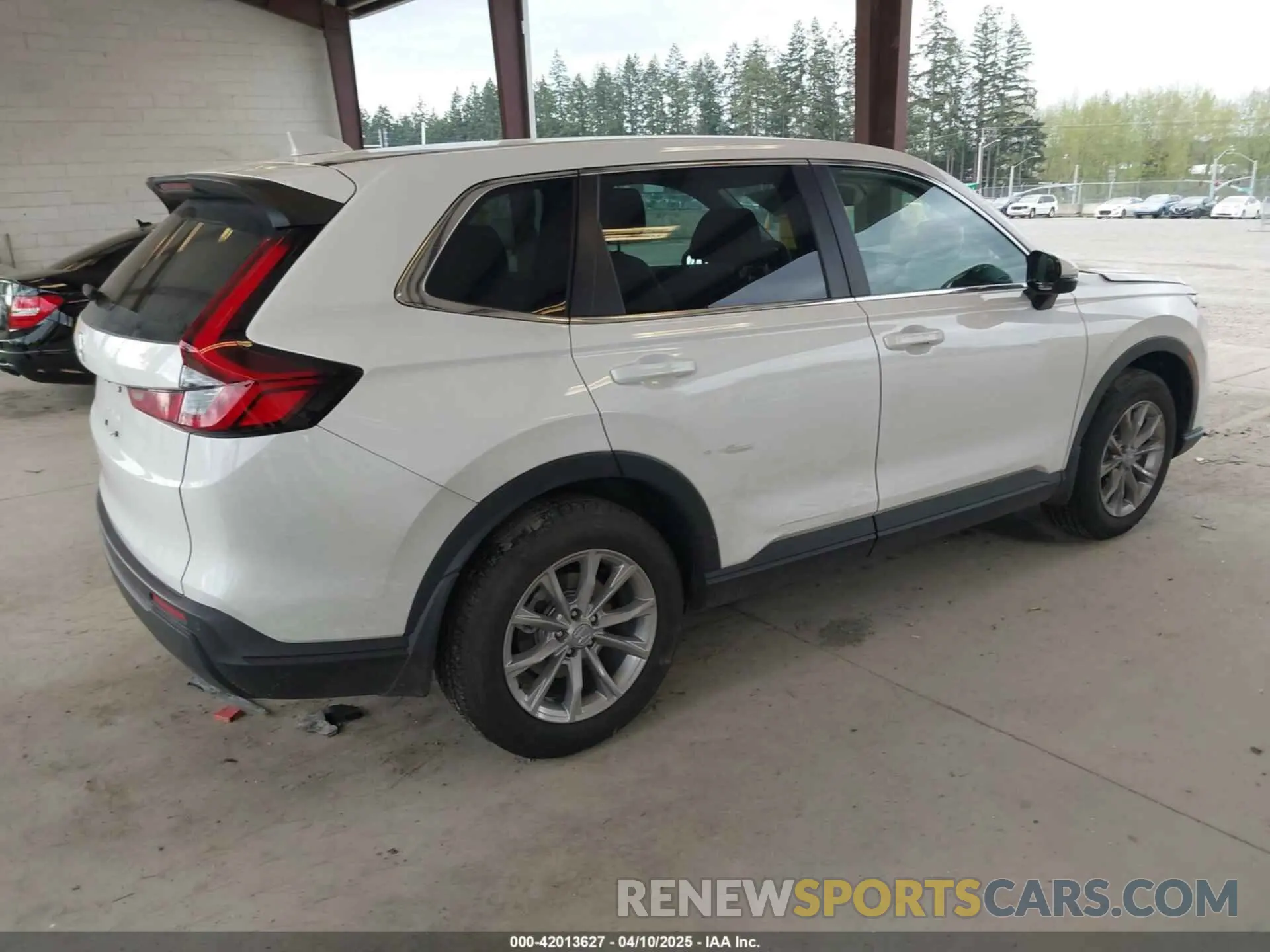 4 fotografías del automóvil dañado 2HKRS4H72SH440284 HONDA CR-V 2025
