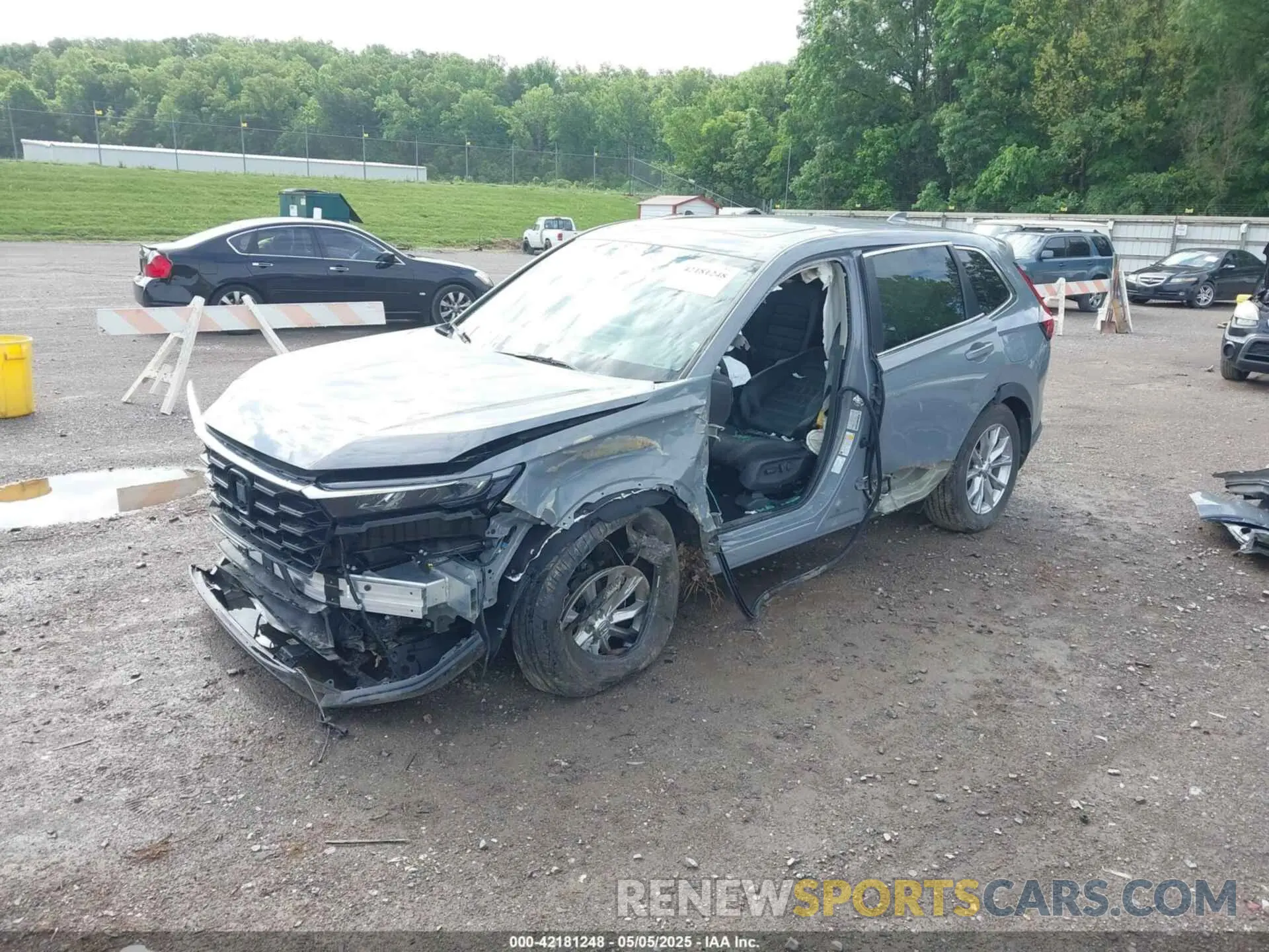 6 fotografías del automóvil dañado 2HKRS4H75SH442904 HONDA CR-V 2025