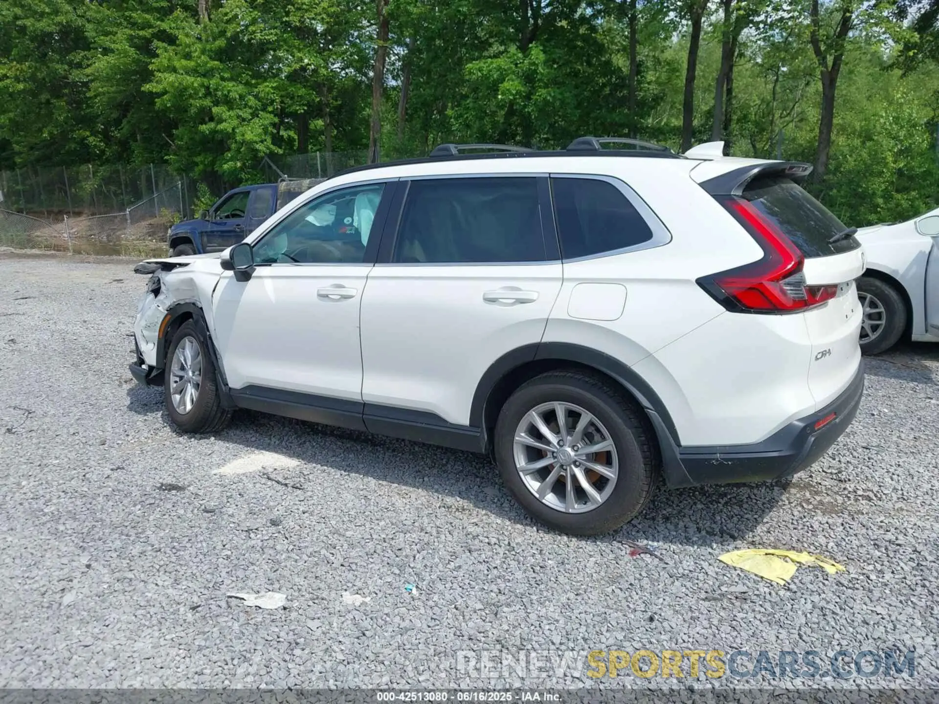 3 fotografías del automóvil dañado 2HKRS4H75SH459198 HONDA CR-V 2025