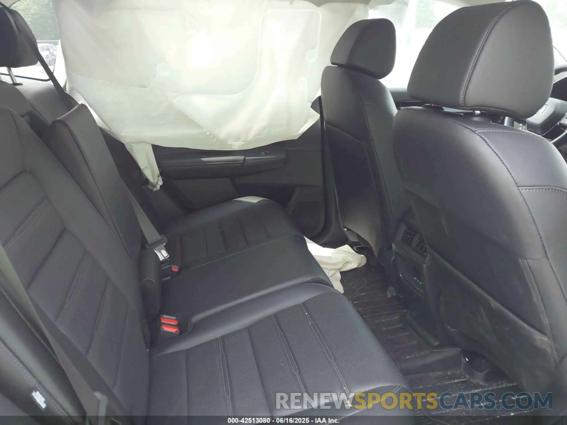 8 fotografías del automóvil dañado 2HKRS4H75SH459198 HONDA CR-V 2025