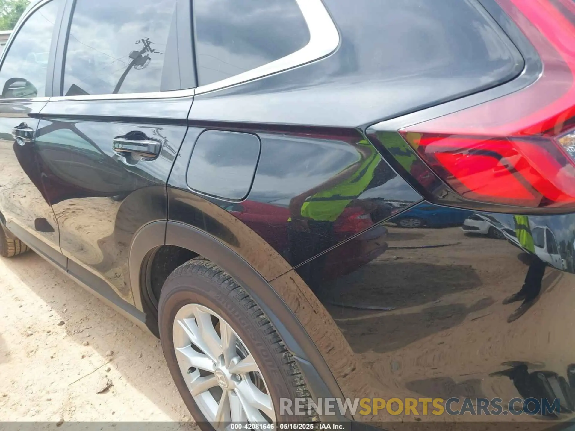 6 fotografías del automóvil dañado 2HKRS4H76SH404744 HONDA CR-V 2025