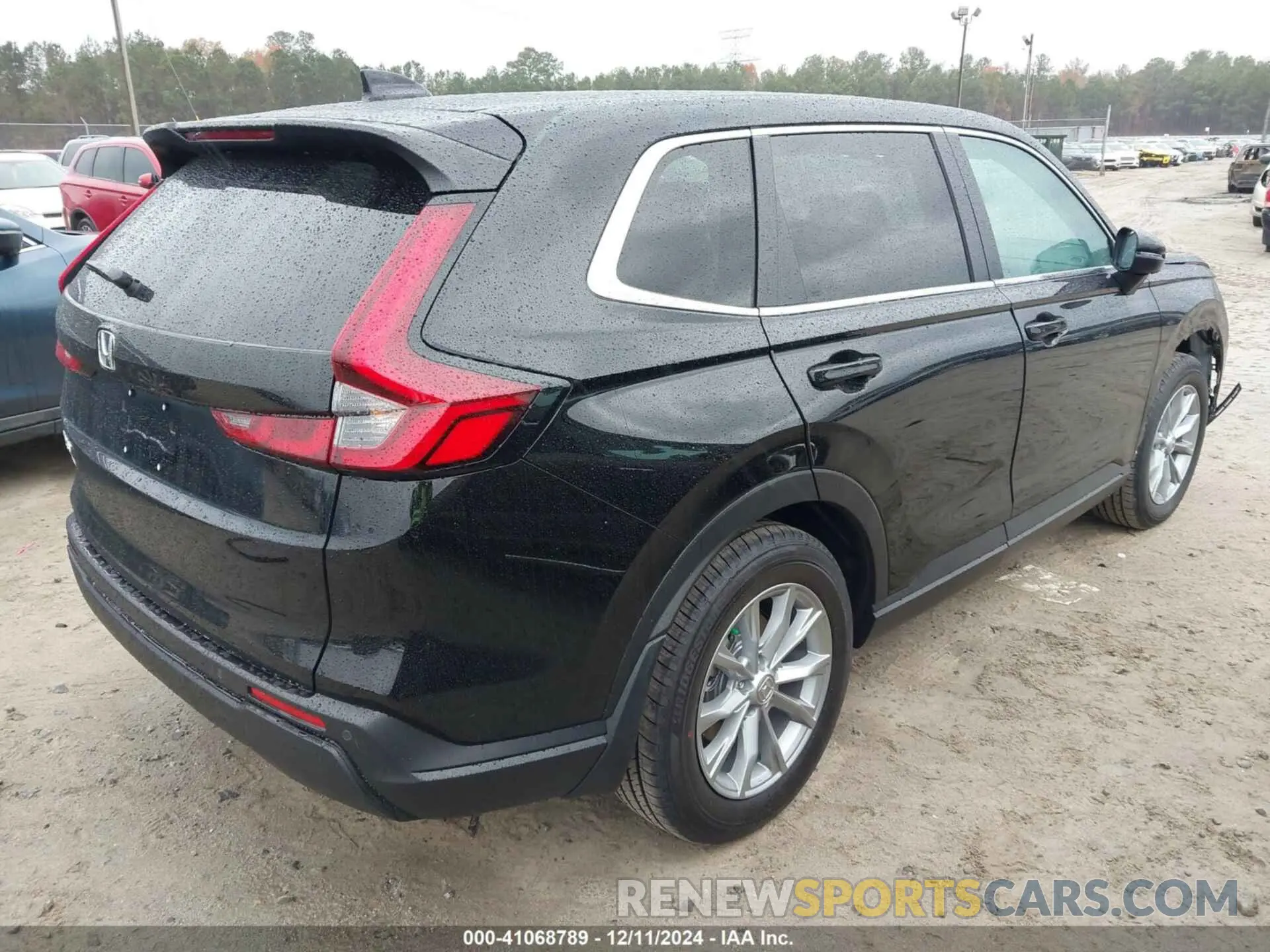 4 fotografías del automóvil dañado 2HKRS4H77SH432018 HONDA CR-V 2025
