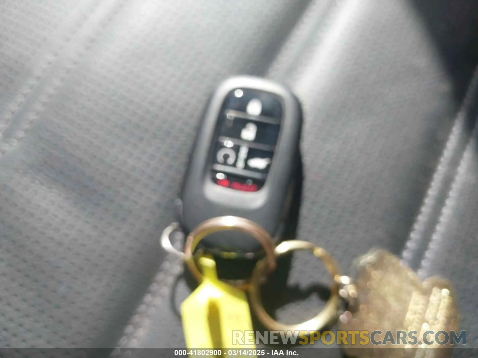 11 fotografías del automóvil dañado 2HKRS4H78SH403496 HONDA CR-V 2025