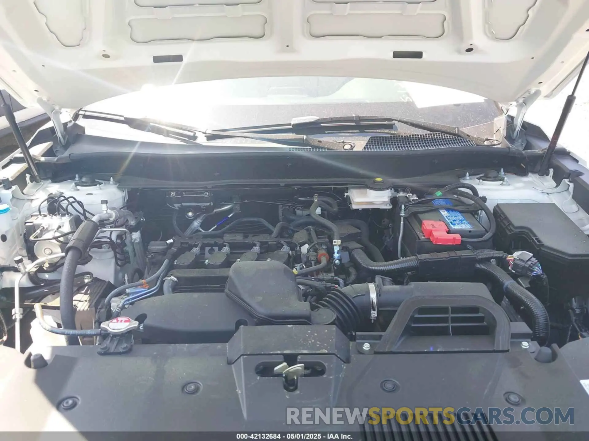 10 fotografías del automóvil dañado 2HKRS4H78SH477789 HONDA CR-V 2025