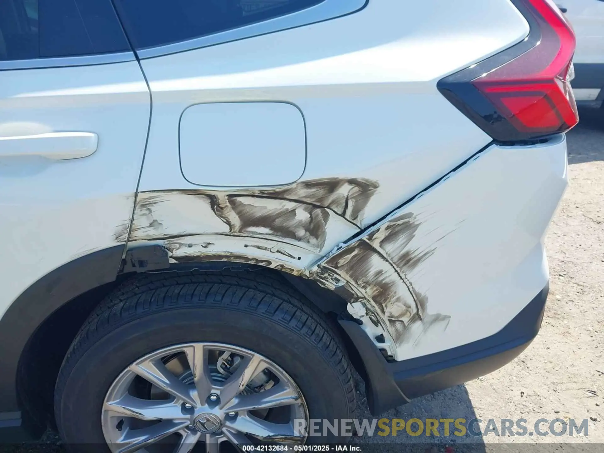 19 fotografías del automóvil dañado 2HKRS4H78SH477789 HONDA CR-V 2025