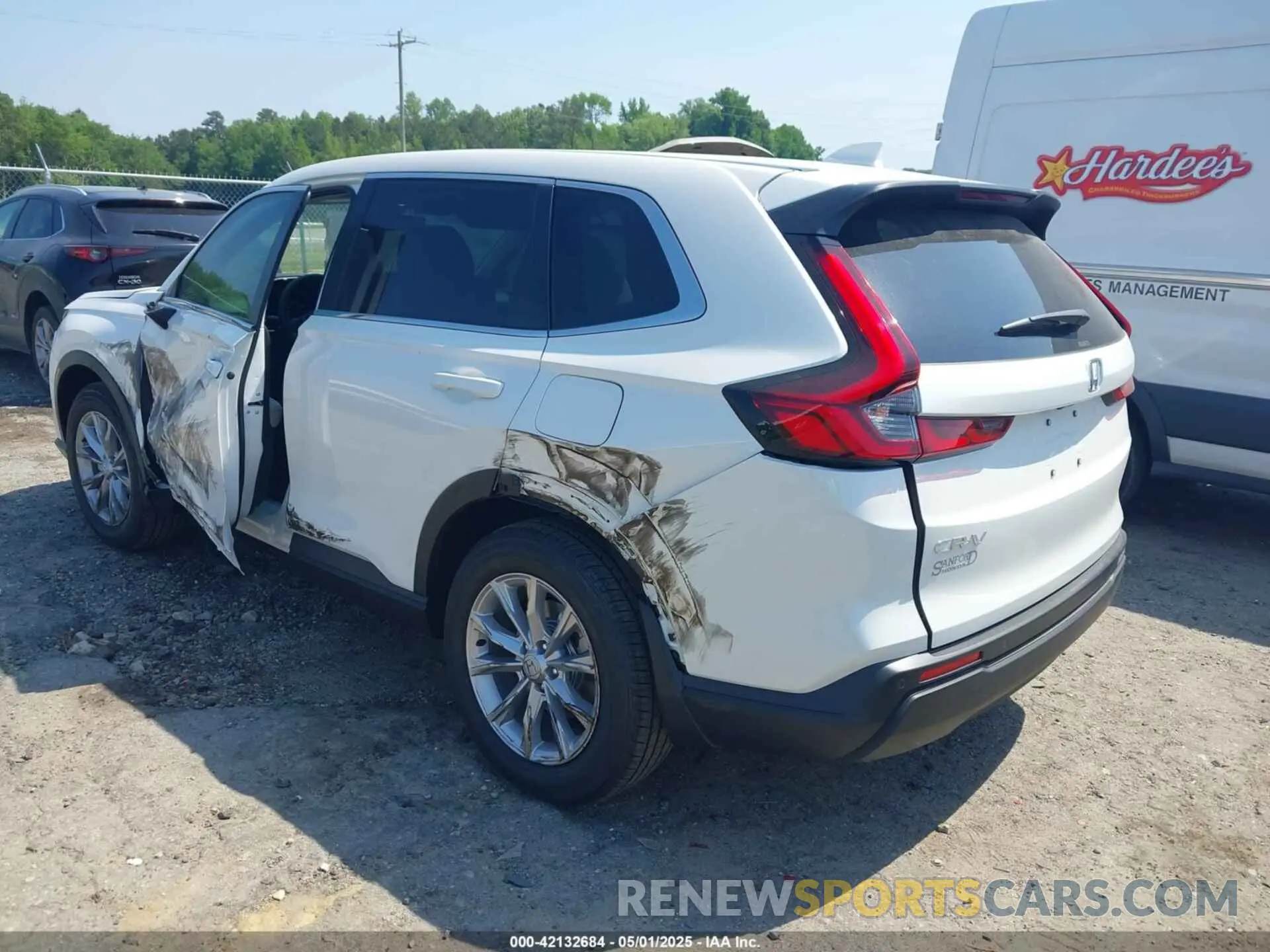 3 fotografías del automóvil dañado 2HKRS4H78SH477789 HONDA CR-V 2025