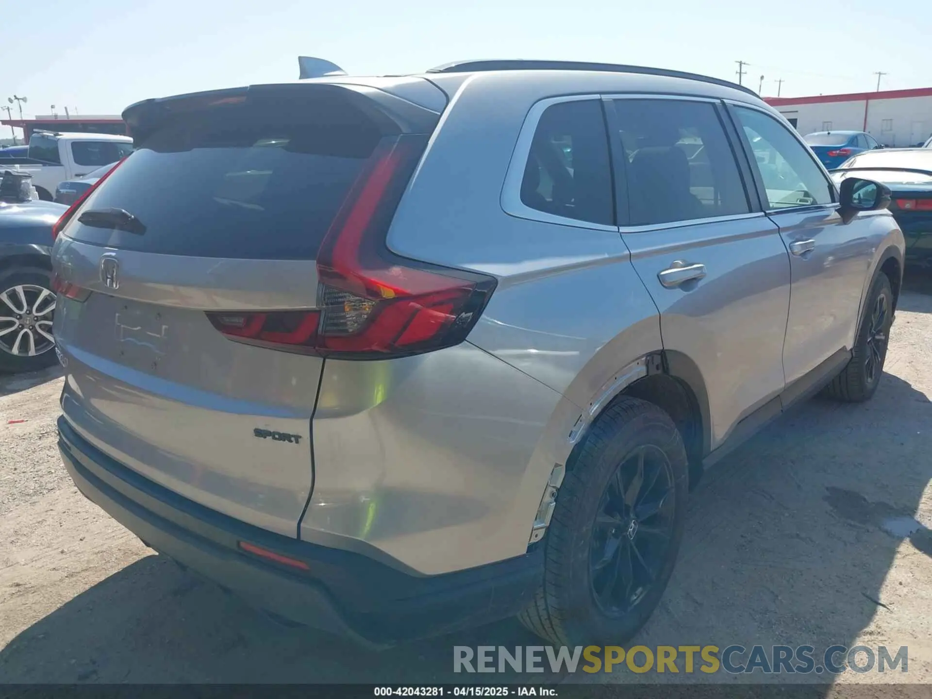 4 fotografías del automóvil dañado 2HKRS6H80SH802066 HONDA CR-V 2025