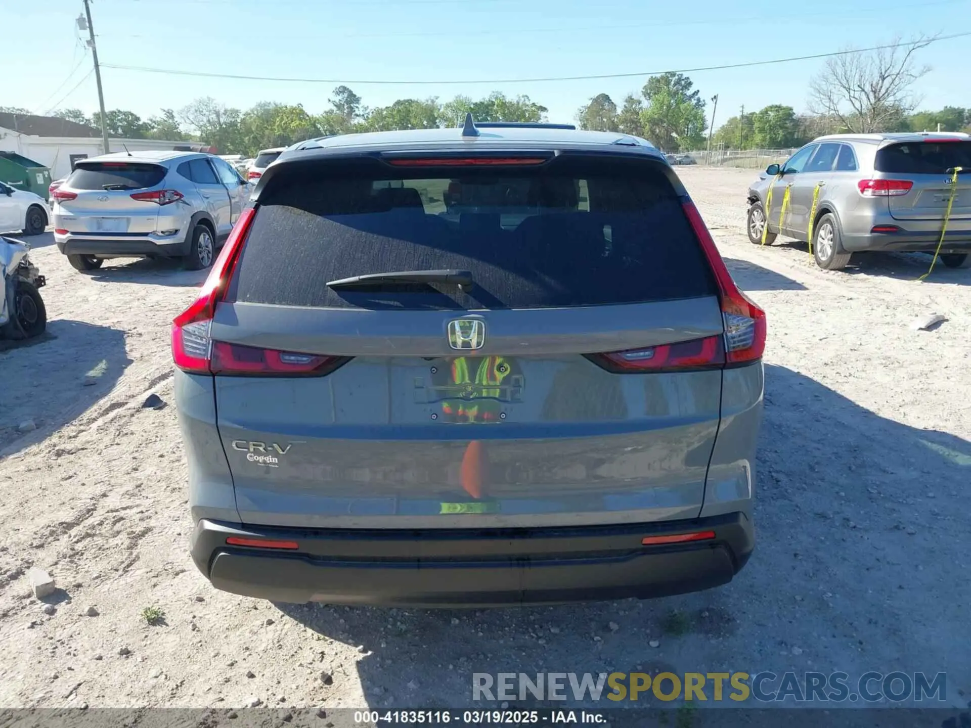 16 fotografías del automóvil dañado 5J6RS3H2XSL006506 HONDA CR-V 2025