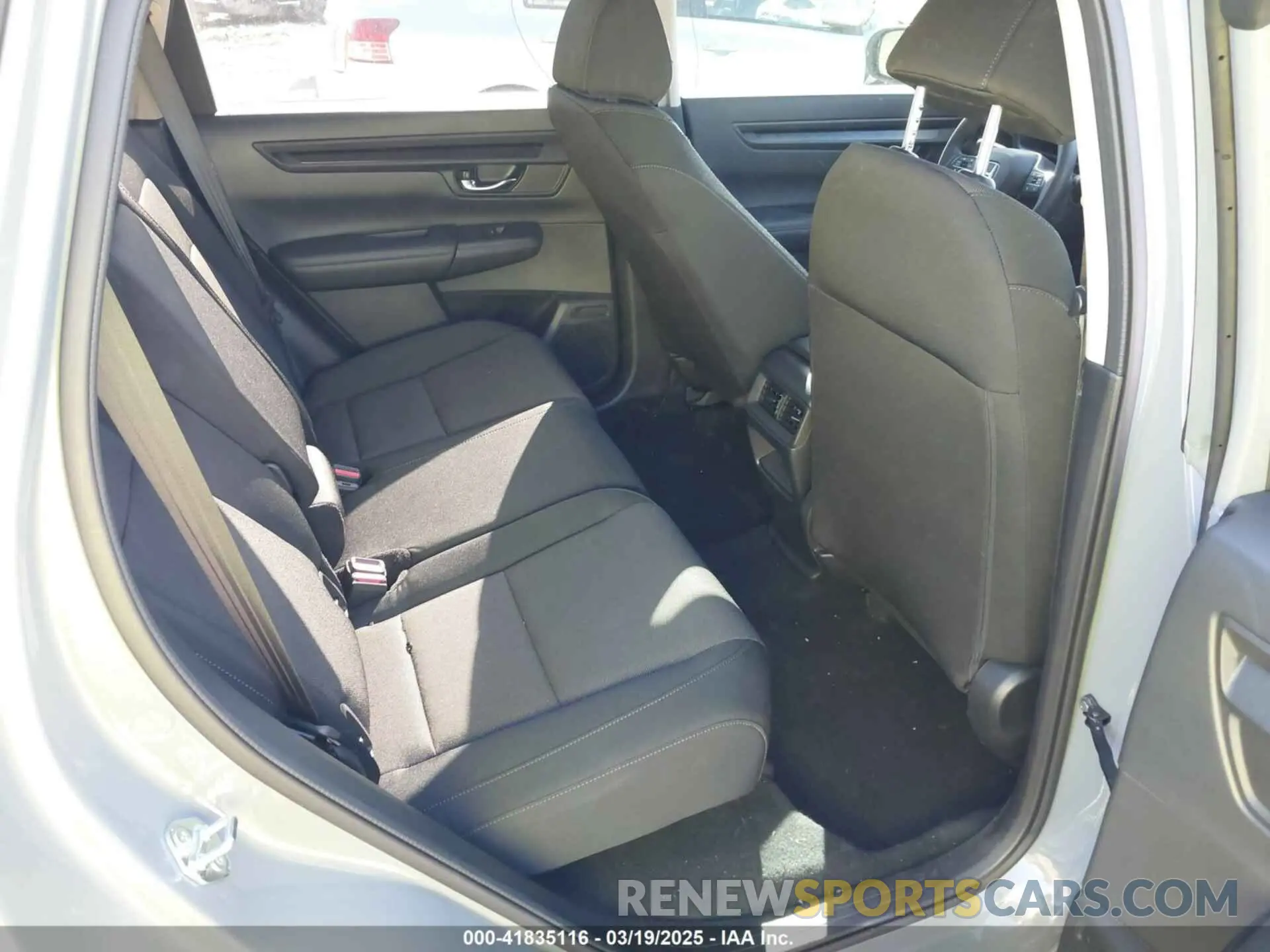 8 fotografías del automóvil dañado 5J6RS3H2XSL006506 HONDA CR-V 2025