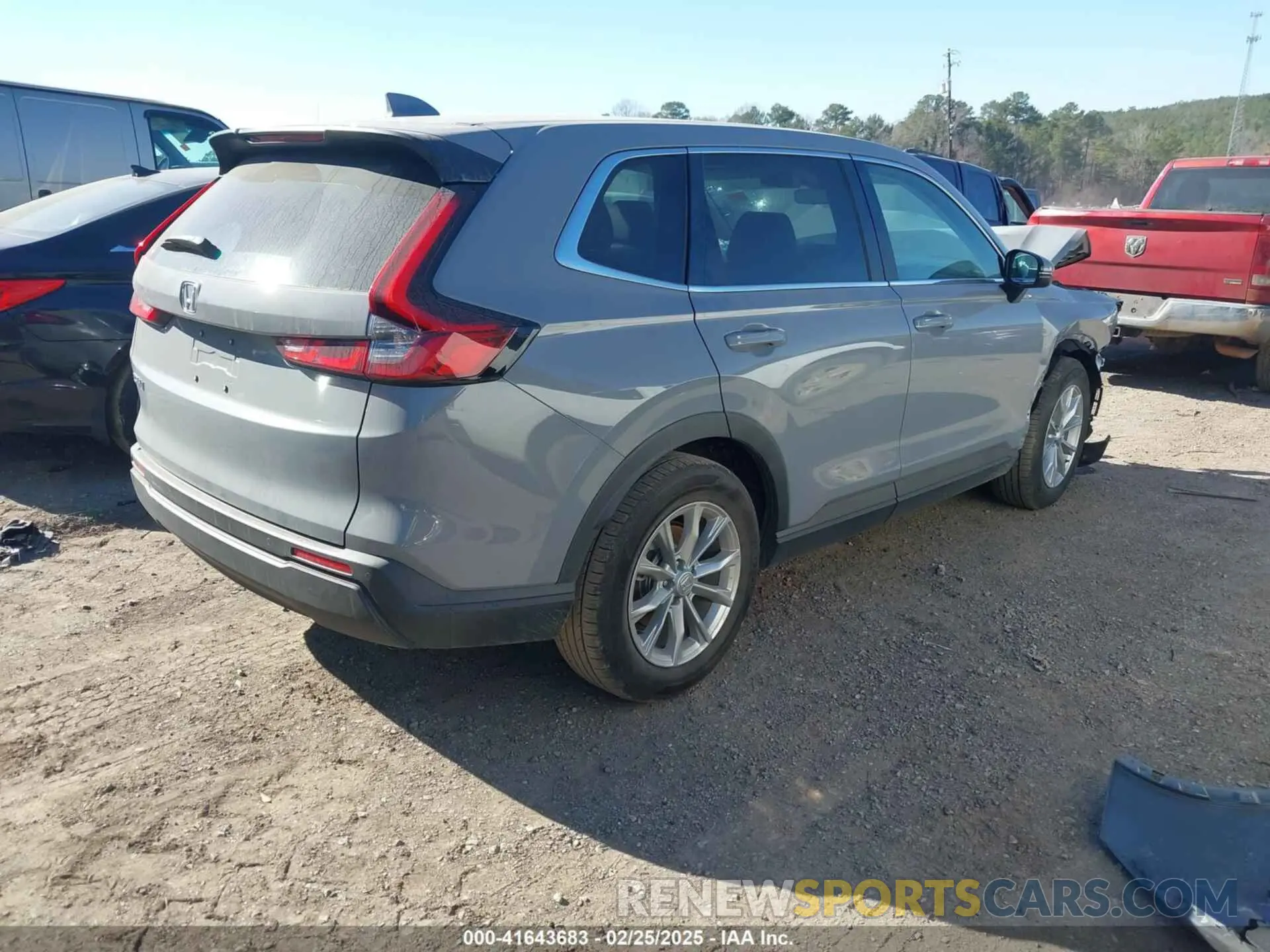 4 fotografías del automóvil dañado 5J6RS3H77SL001050 HONDA CR-V 2025
