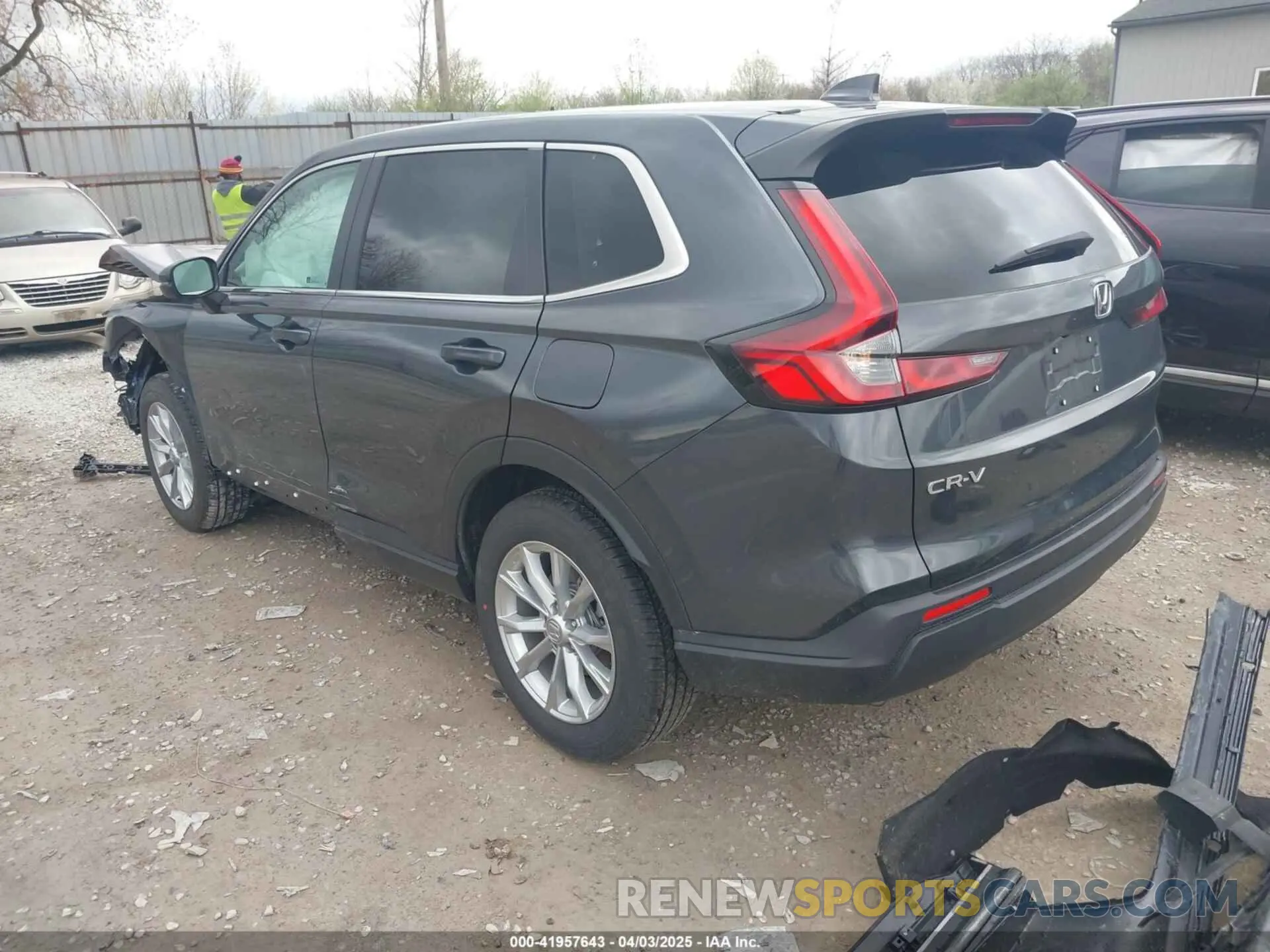 3 fotografías del automóvil dañado 5J6RS4H46SL012603 HONDA CR-V 2025