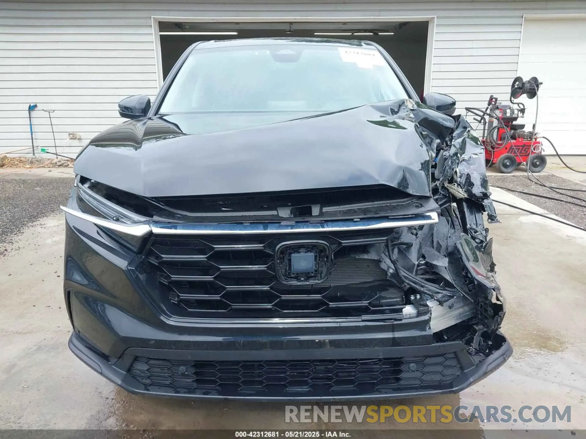 12 fotografías del automóvil dañado 5J6RS4H7XSL013943 HONDA CR-V 2025