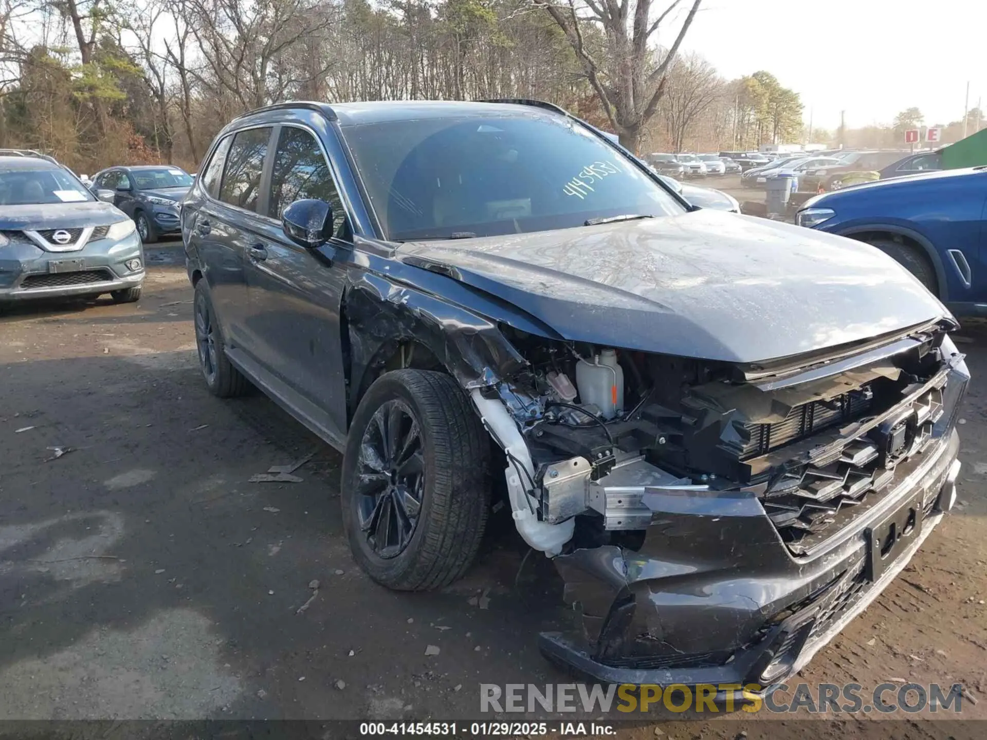 13 fotografías del automóvil dañado 5J6RS6H90SL010384 HONDA CR-V 2025
