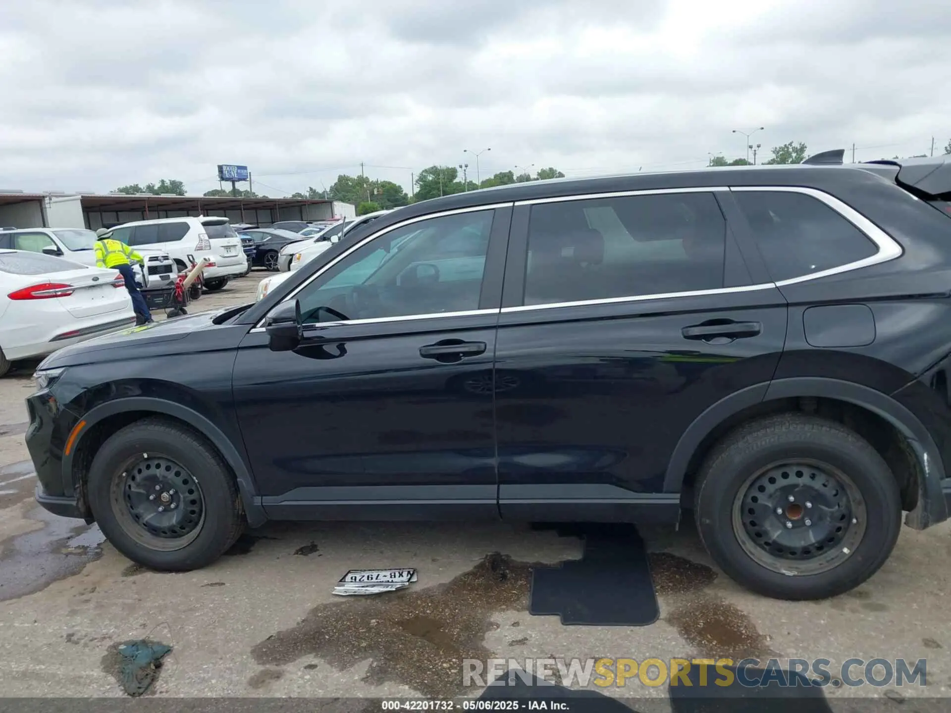 15 fotografías del automóvil dañado 7FARS3H28SE000717 HONDA CR-V 2025