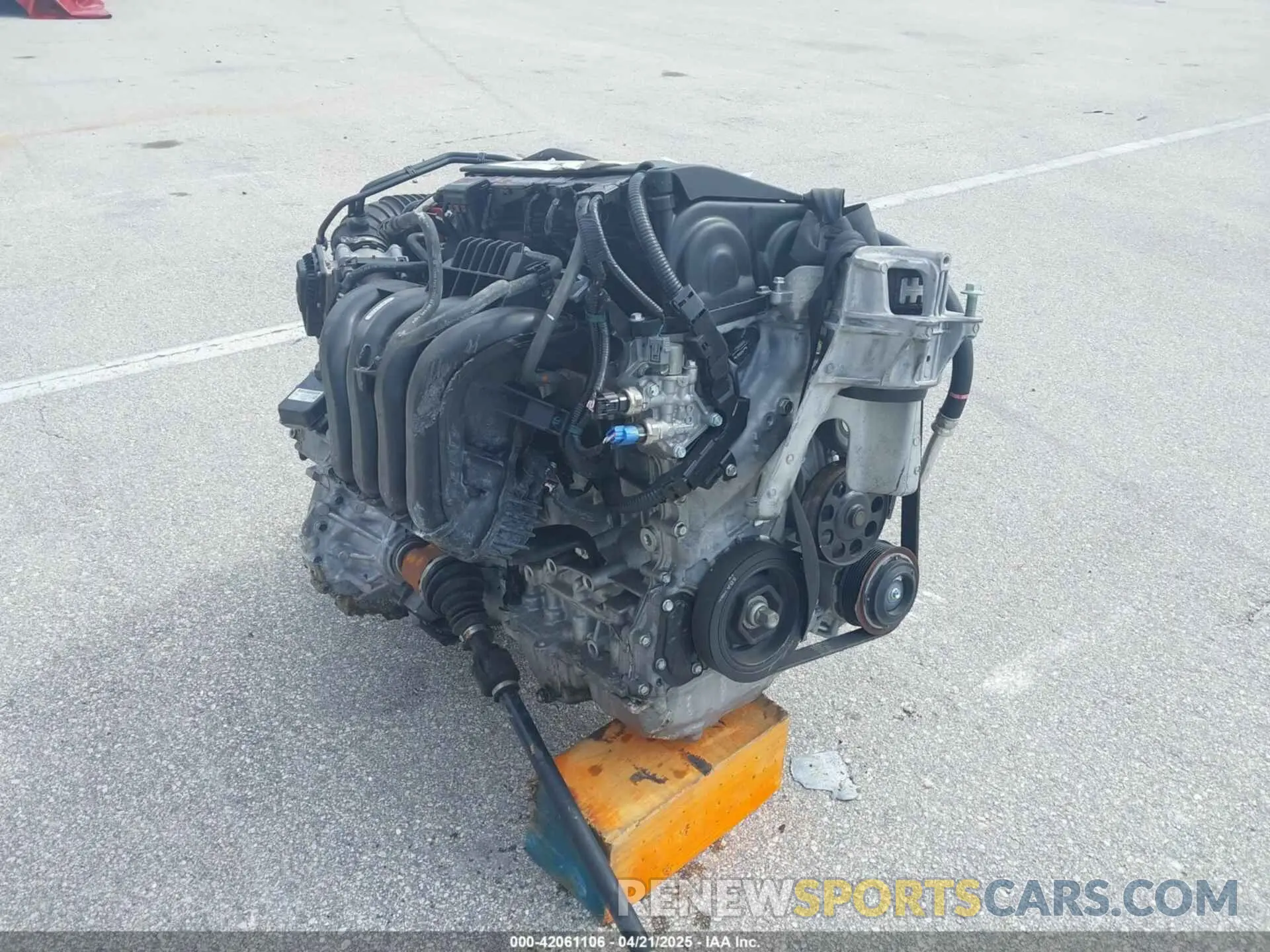 5 fotografías del automóvil dañado 7FARS4H70SE004911 HONDA CR-V 2025