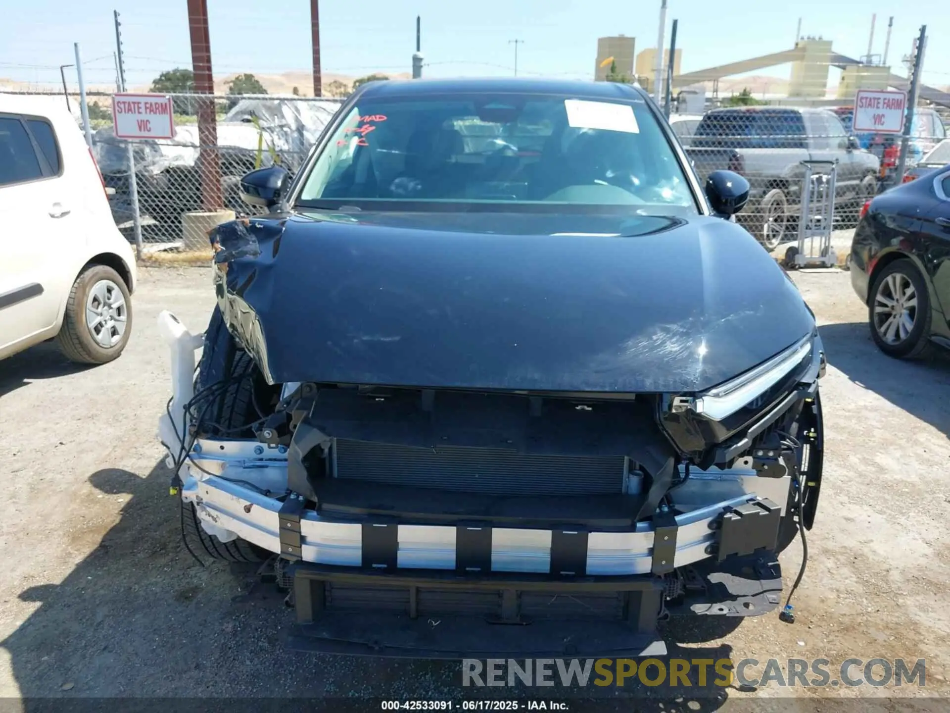 13 fotografías del automóvil dañado 7FARS4H75SE007108 HONDA CR-V 2025