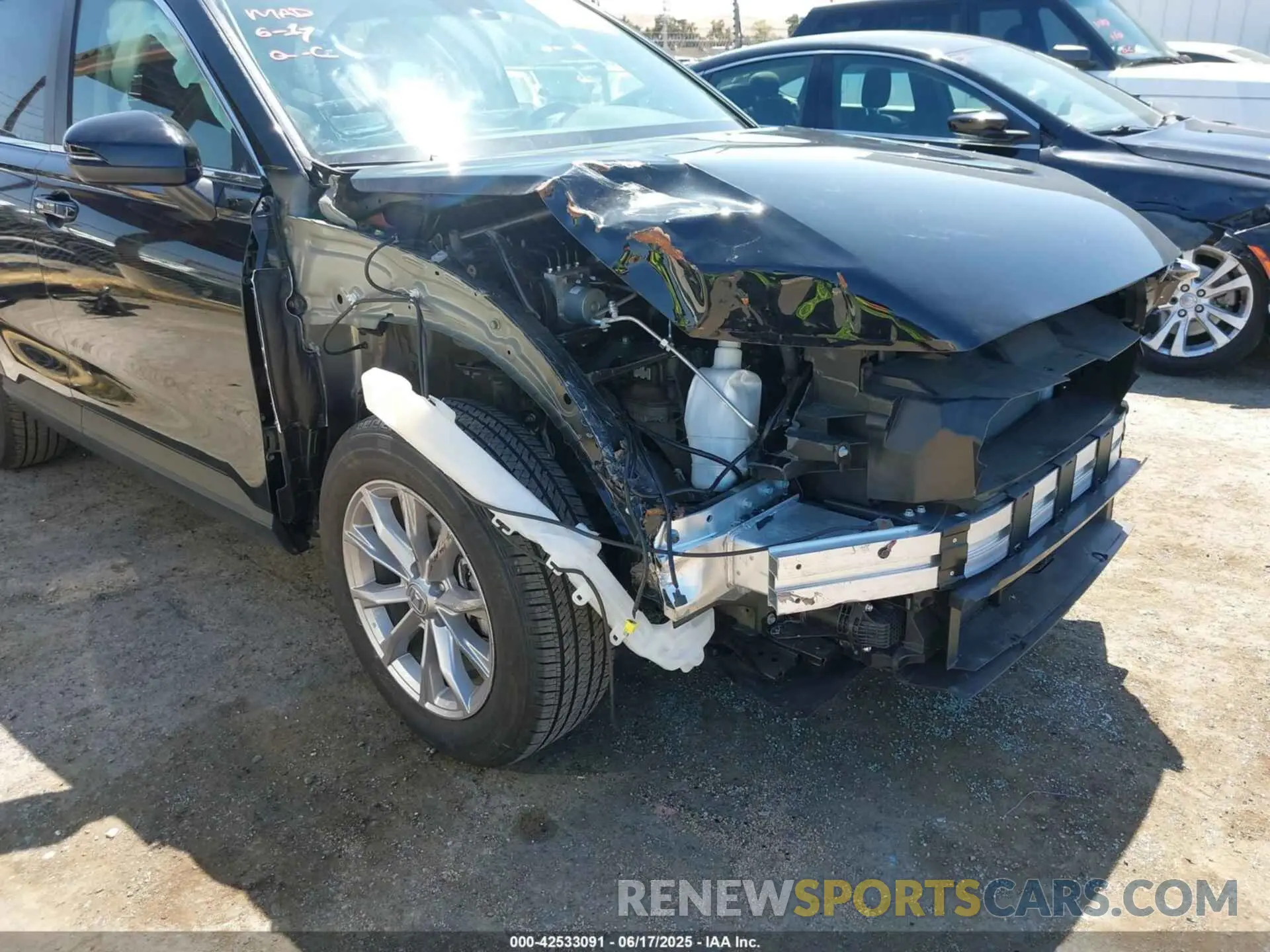 6 fotografías del automóvil dañado 7FARS4H75SE007108 HONDA CR-V 2025